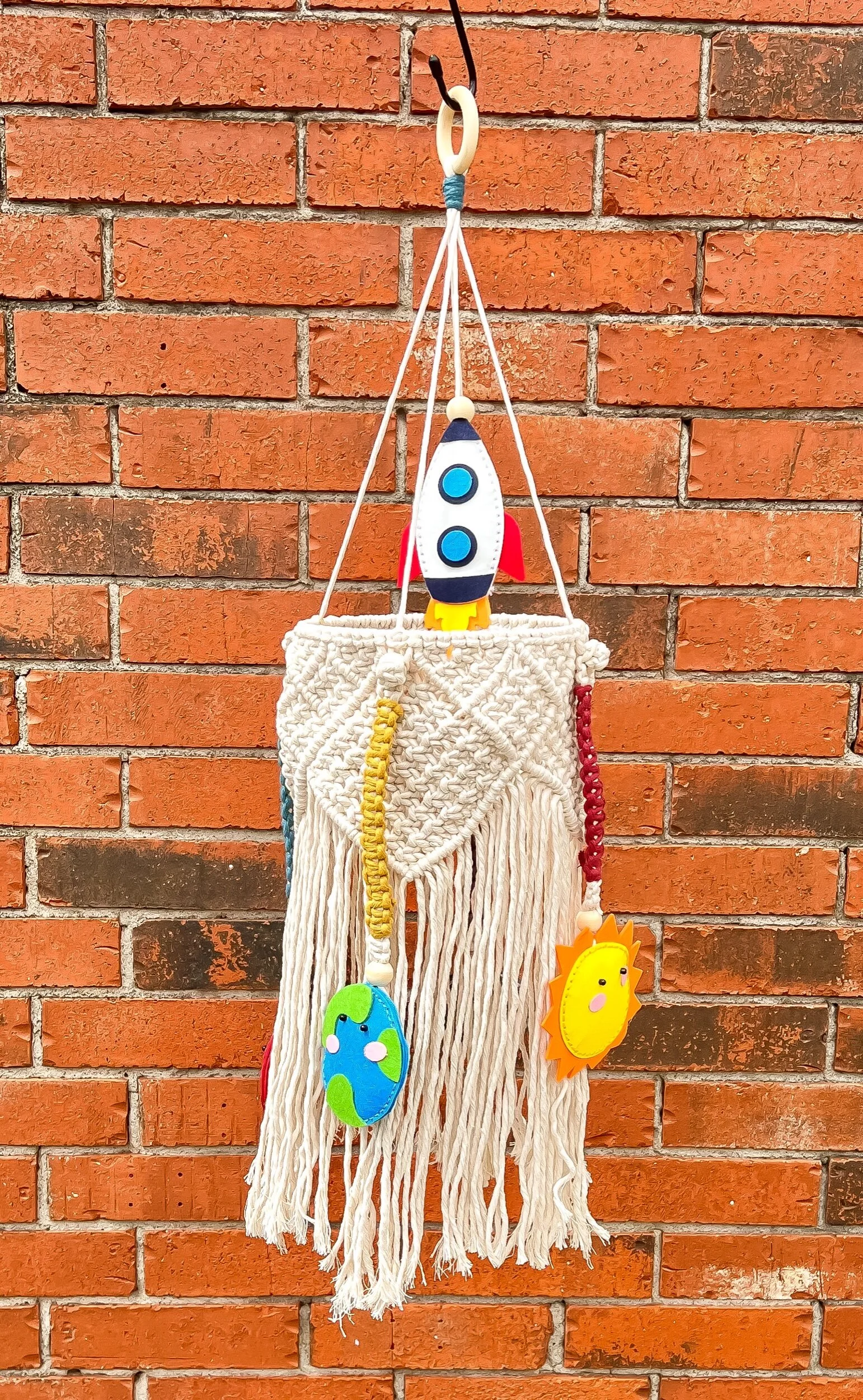 5335A38C-A740-4D67-AEEA-A753A0E7B505