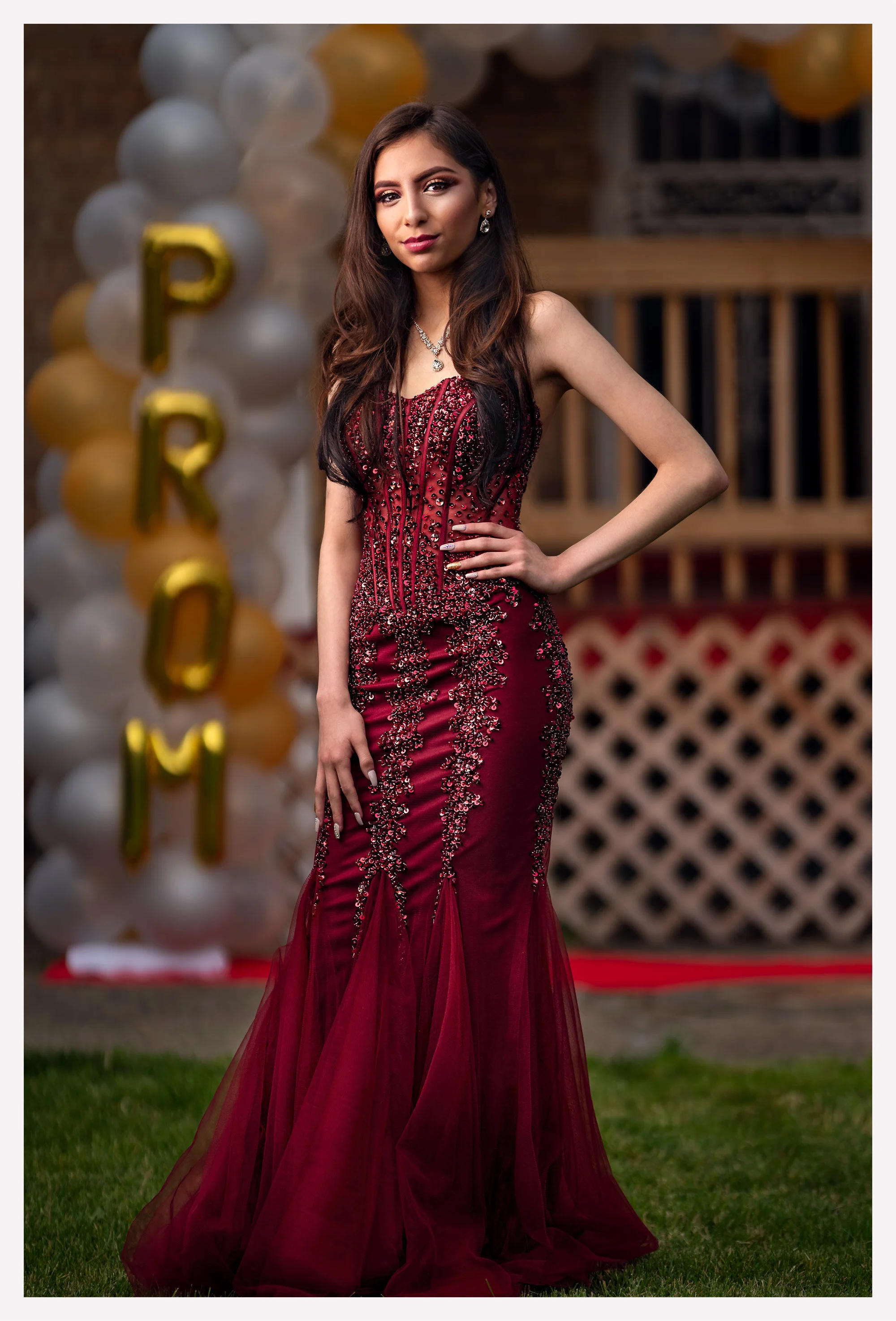 GerardoM_A9-0732V2-web-Chicago-Photographer-Quincenera-Dresses-Red.jpg