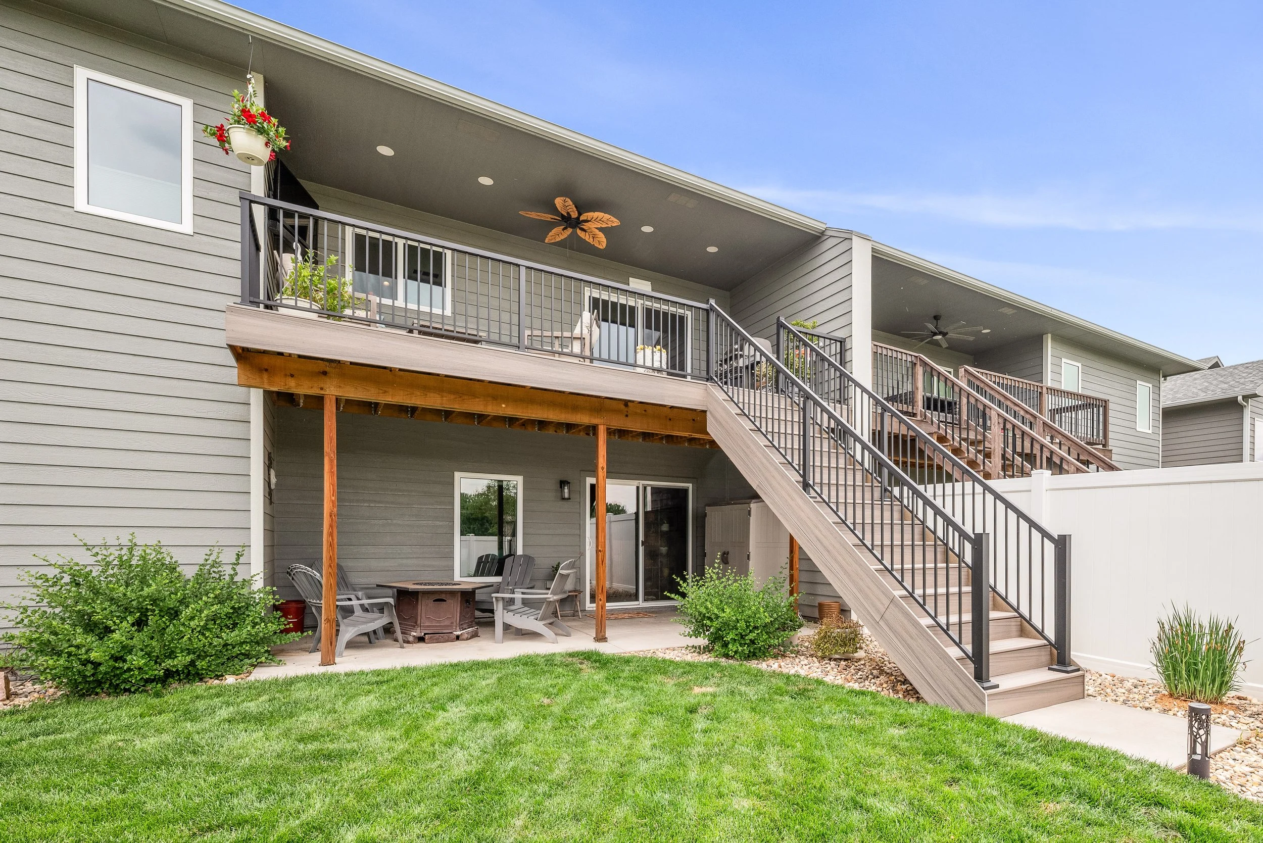 trex composite deck with composite fascia deck skirting and star black aluminum railing