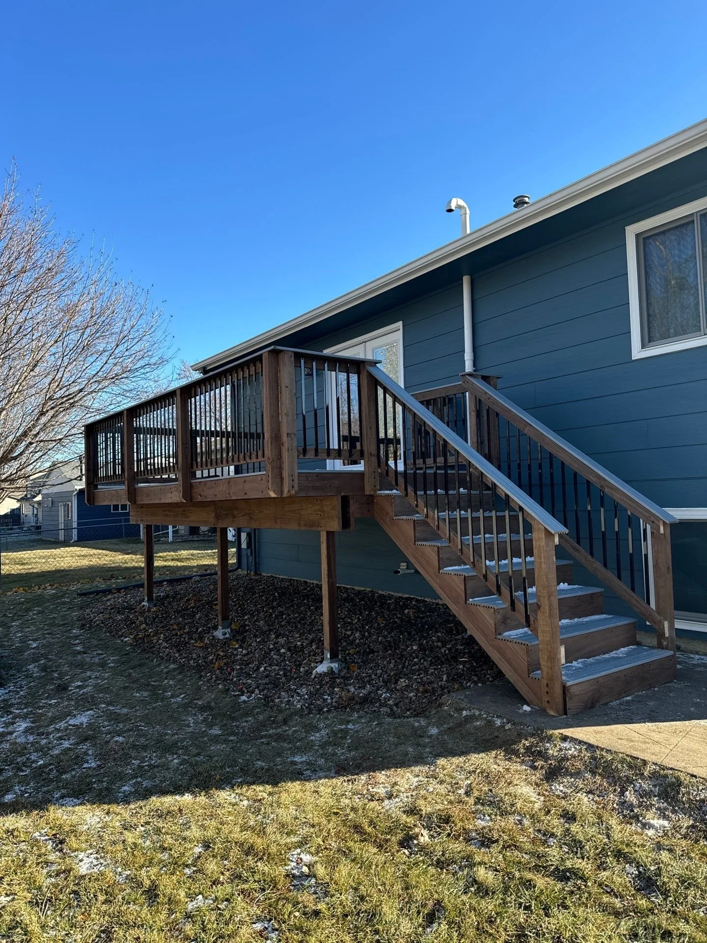 Composite deck with our default railing