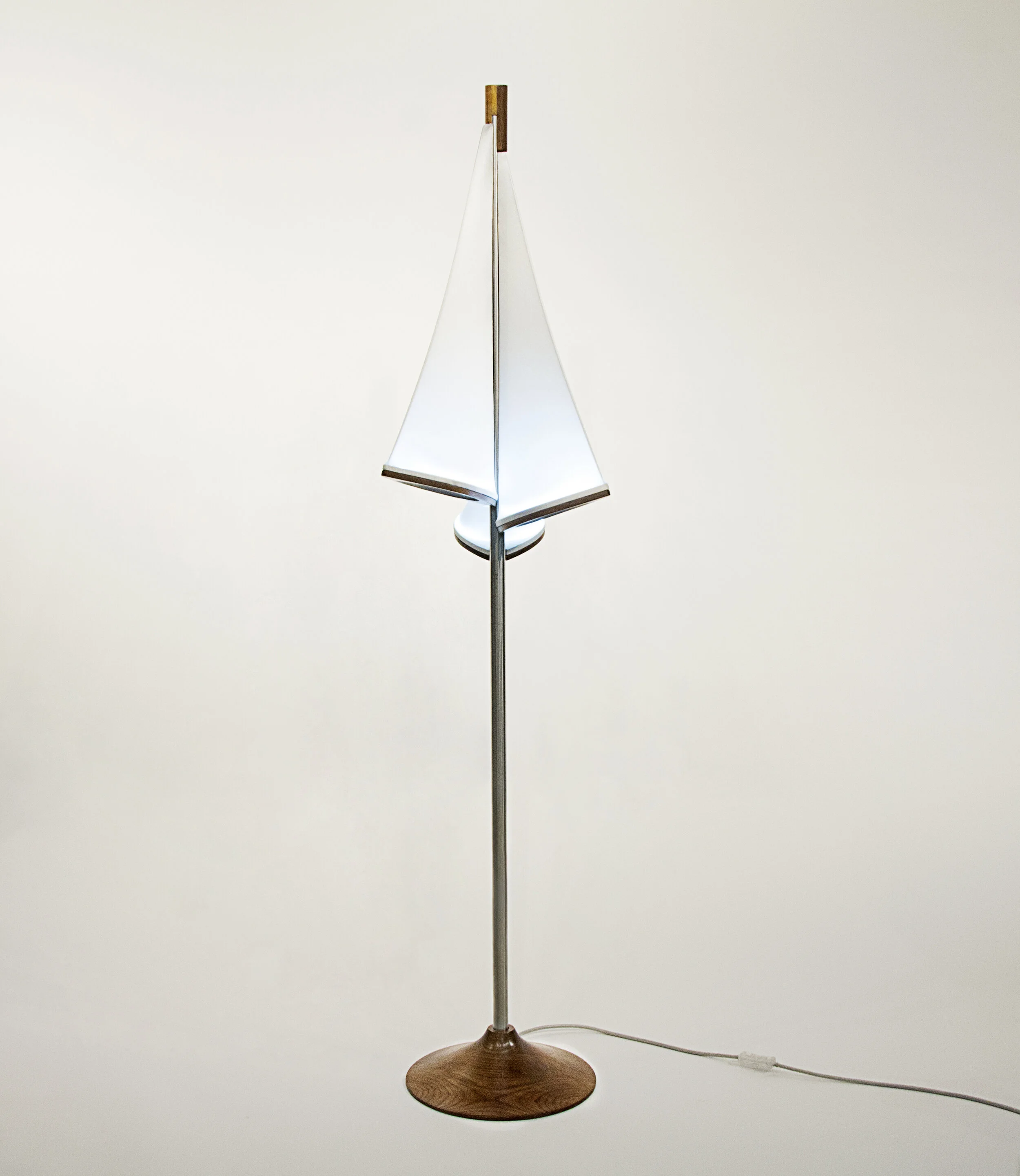 lampfinalfinal copy.jpg