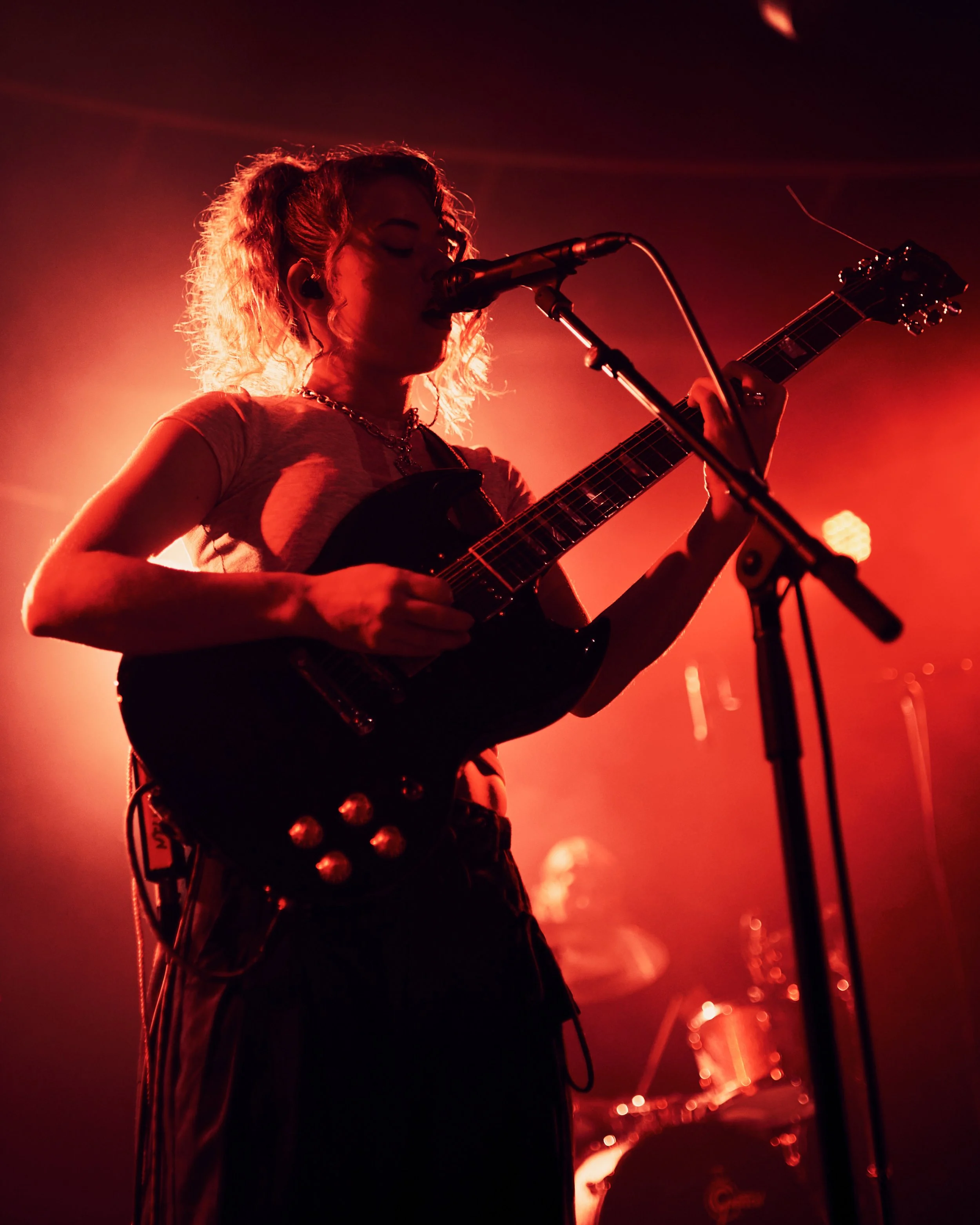 Nilüfer Yanya - Handsome