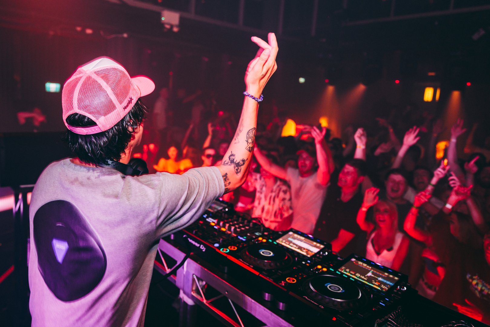 Disco Lines - Fiction NYE