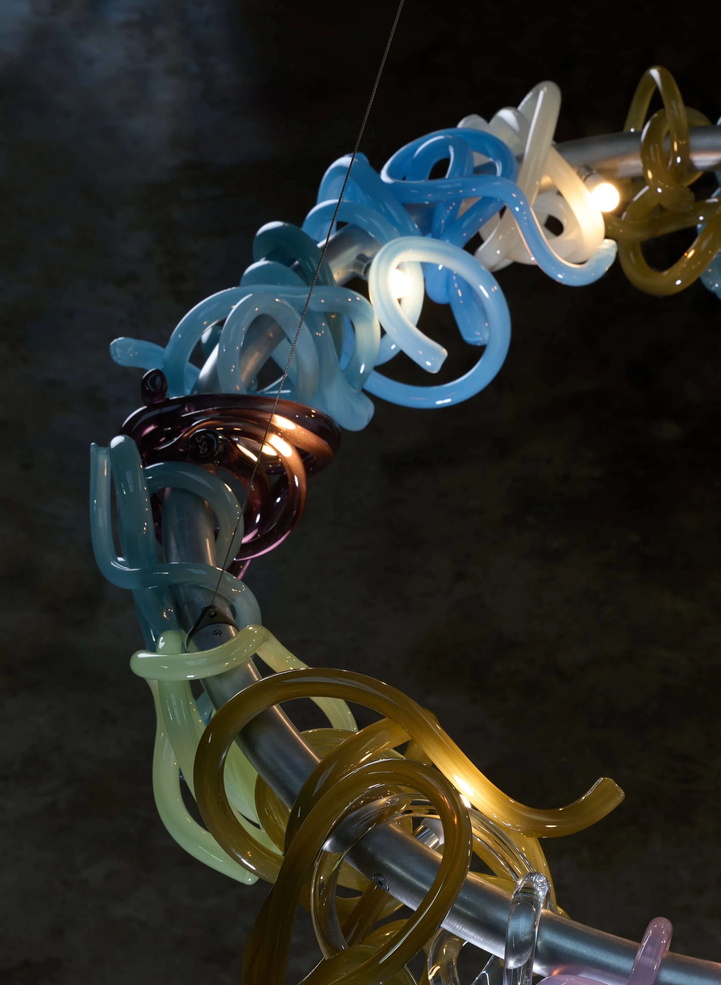Jakub Pollag & zeitgeist.limited_Jakub Pollag_Knot light detail2.jpg