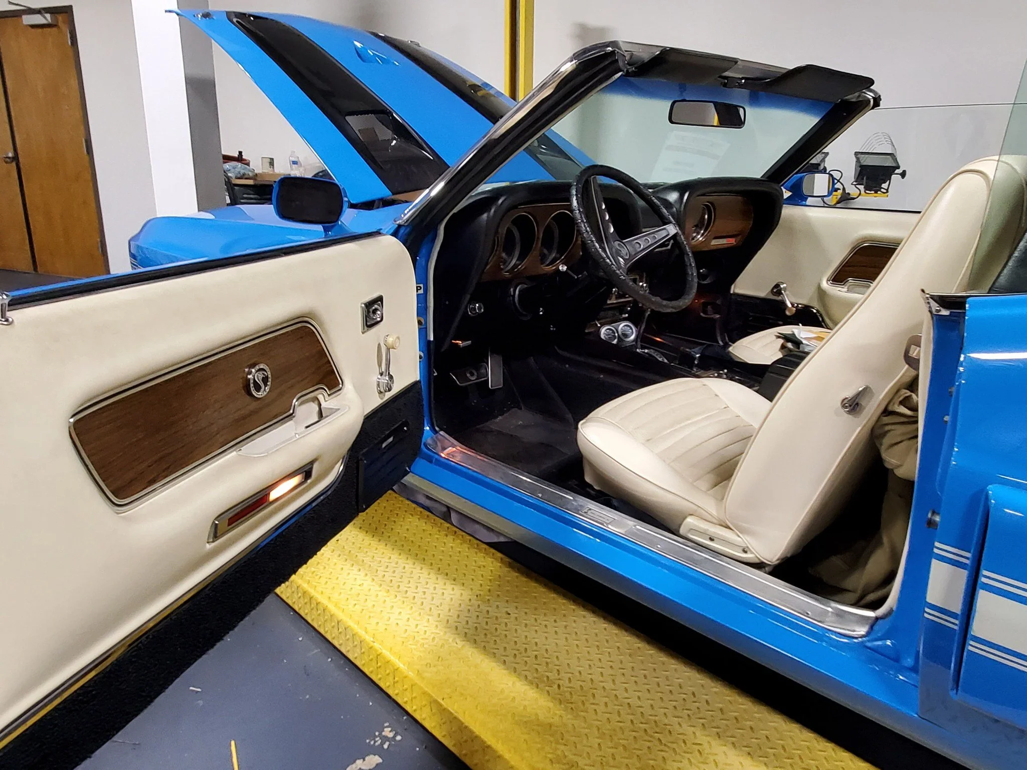 1970 Ford Shelby GT500 Super Cobra Jet Convertible Interior