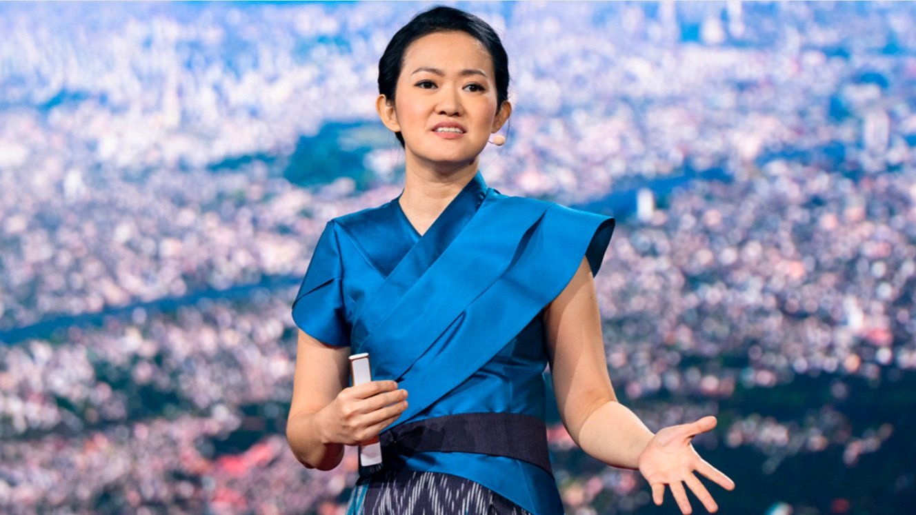 What Can A Speaker Do To Be Remembered? The Power of the Perfect Outfit