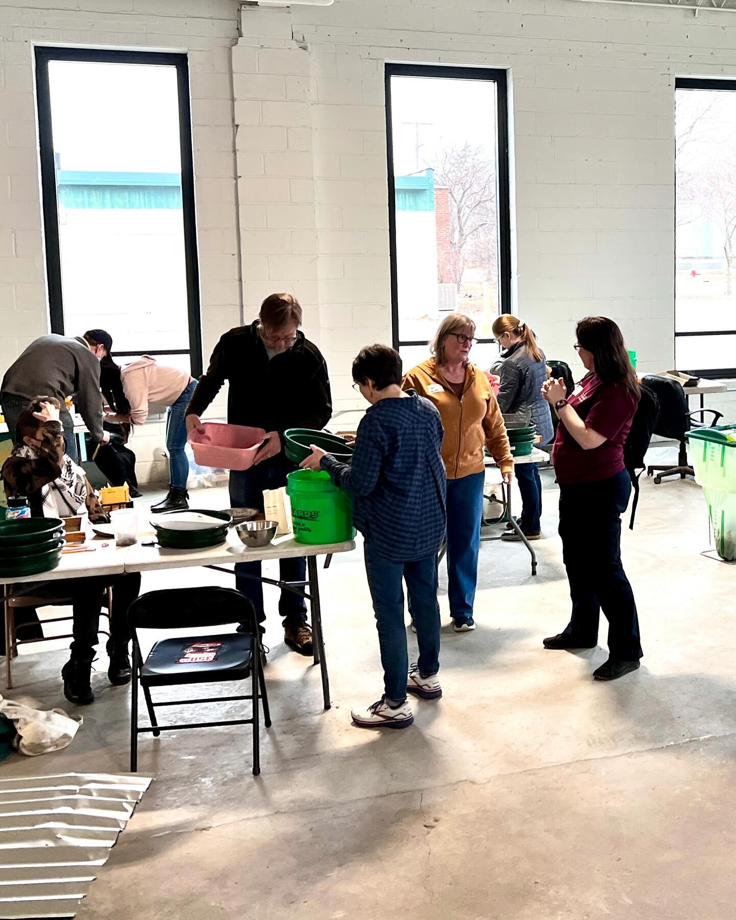 Earlier in February, 25 industrious @greatrivergreening  volunteers participated in cleaning and processing seeds of 83 different native pollinator species with @mn_seed_project .  During 2 sessions, volunteers helped further a valuable local communi