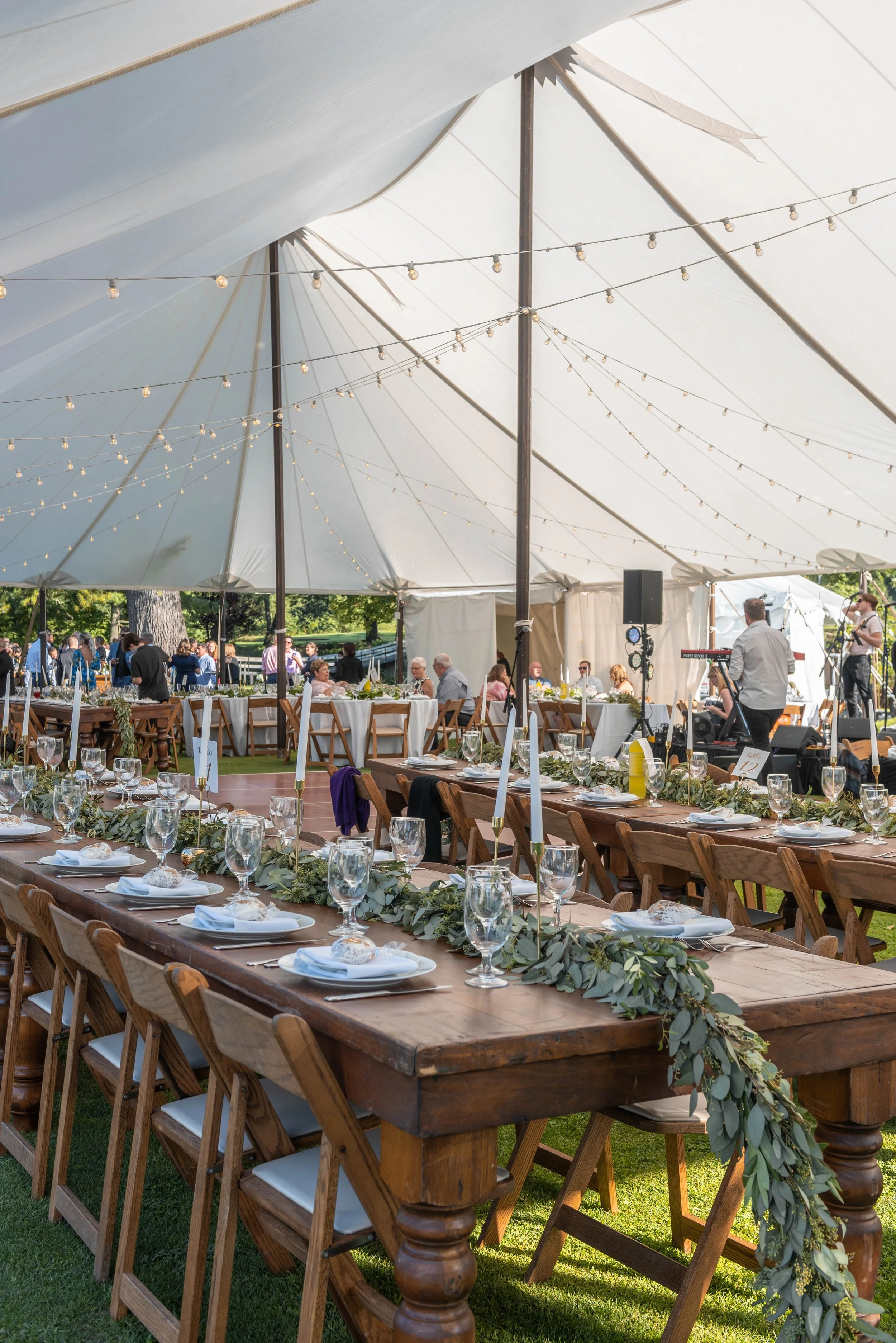 Outdoor Wedding Catering Logistics in Hudson Valley: Everything You Need to Know