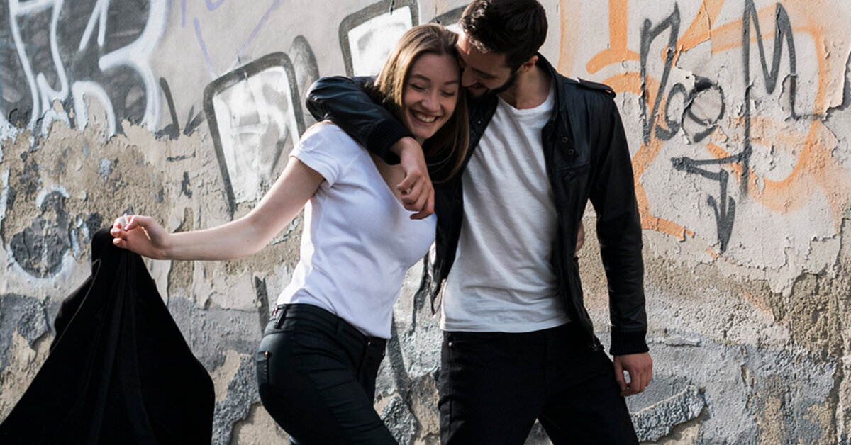 Three reasons why this app is the only dating app you need on your phone. 