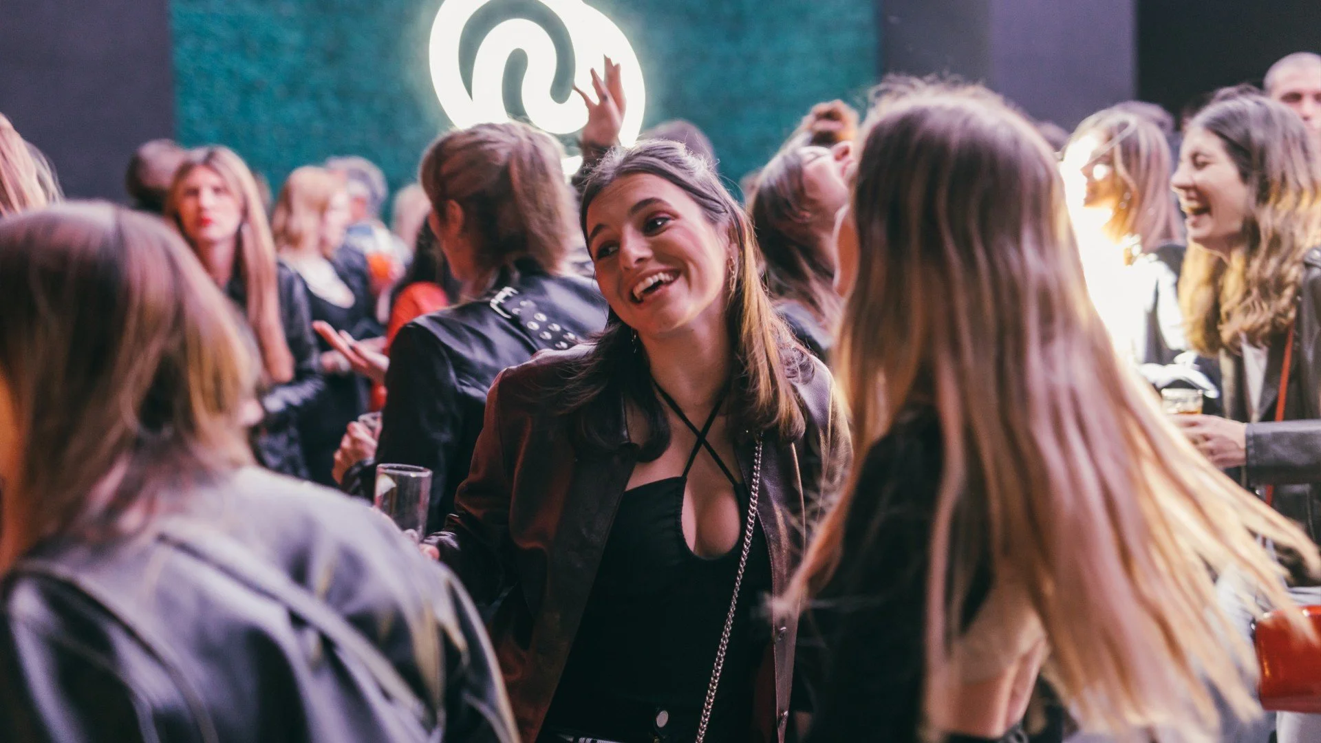 Hola Bogotá: El CEO de esta nueva app de citas nos cuenta sobre la industria de las citas.