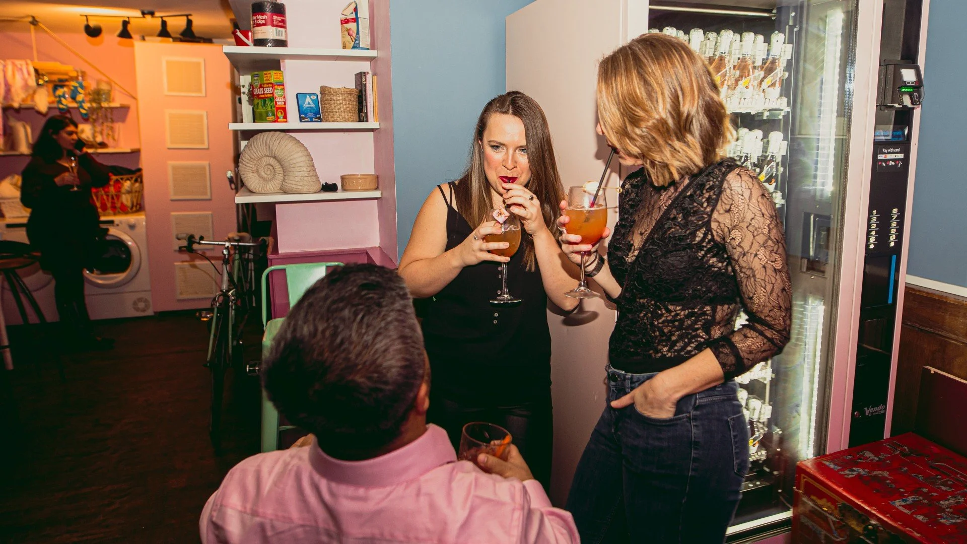 5 unieke manieren waarop deze app je helpt om elkaar in het echt te ontmoeten