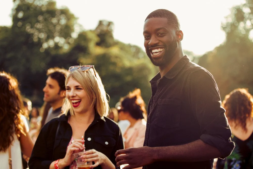 Looking for someone to Bae-cation with? We’ve got just the dating app to find them. 