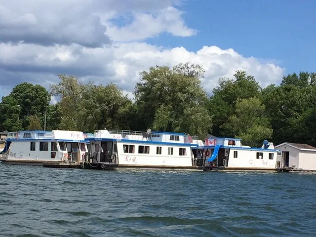 Days 326 and 327 - Fenelon Falls