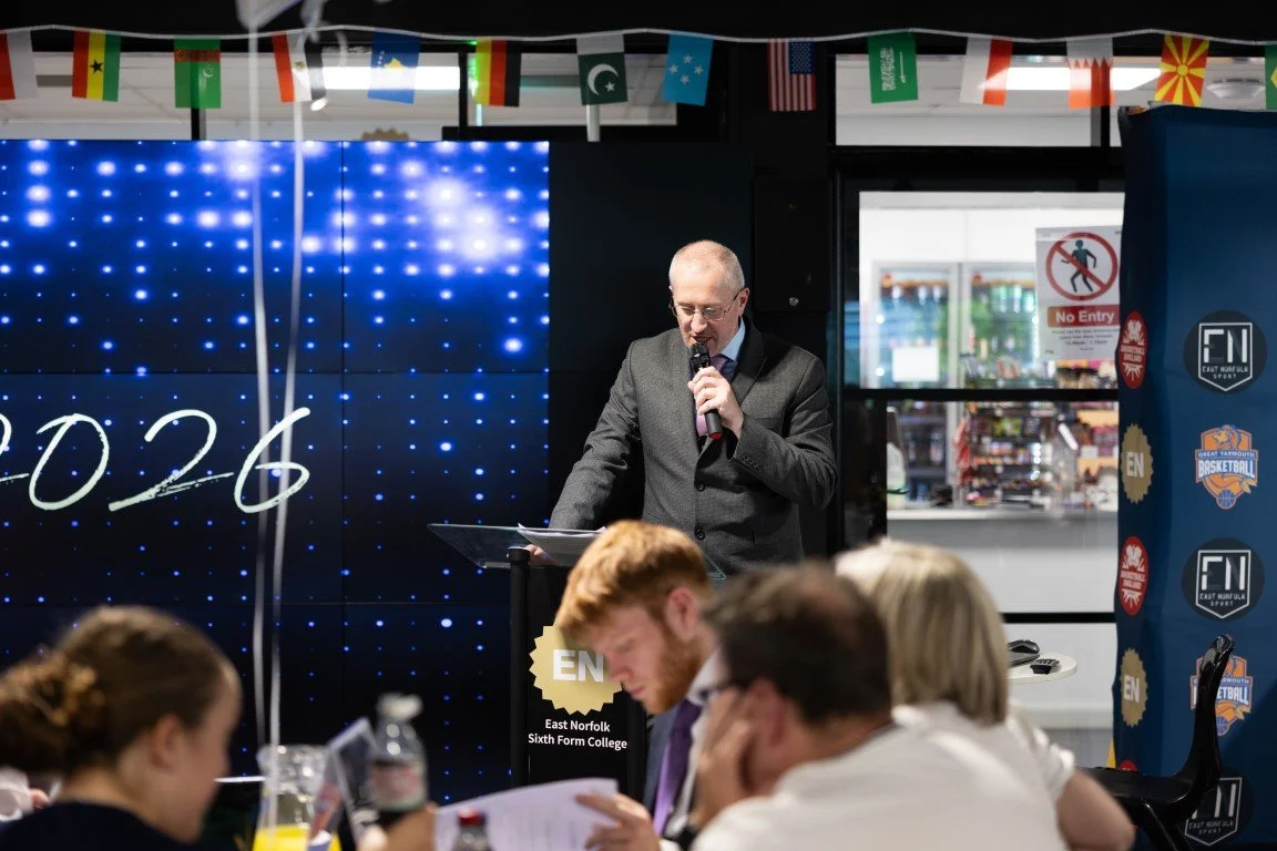 Basketball Awards 26-14 (Medium).jpg