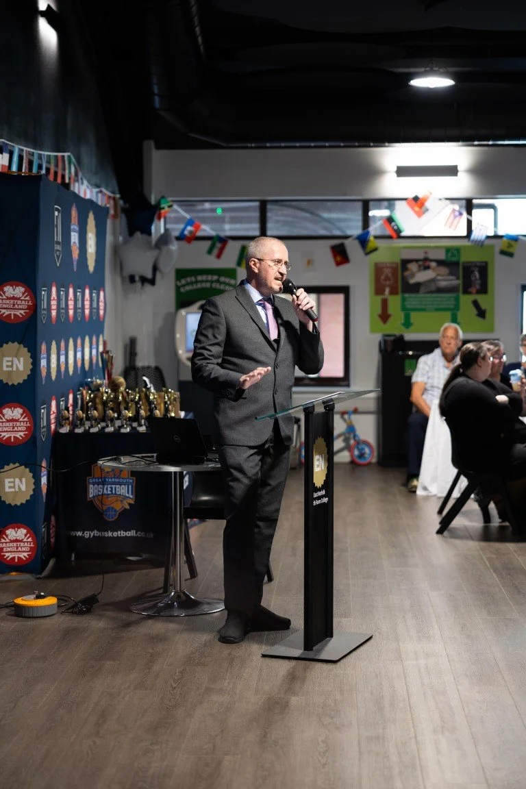 Basketball Awards 26-18 (Medium).jpg