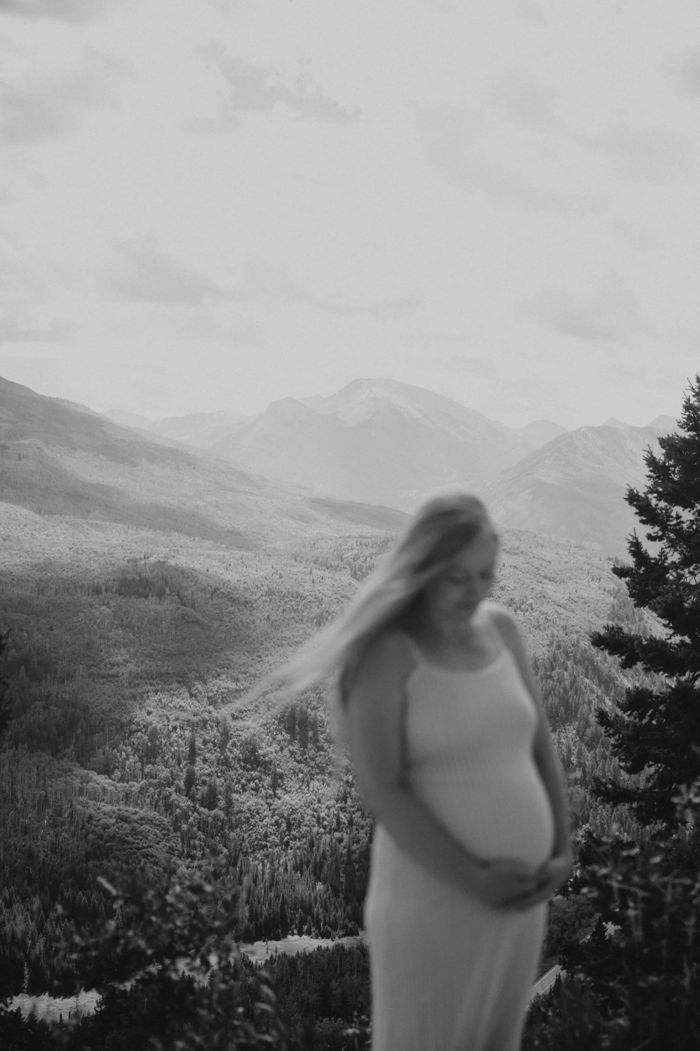 MalloryWilliamsPhotography-ConnorJenni-RedstoneMarbleMaternityProposal-41.jpg