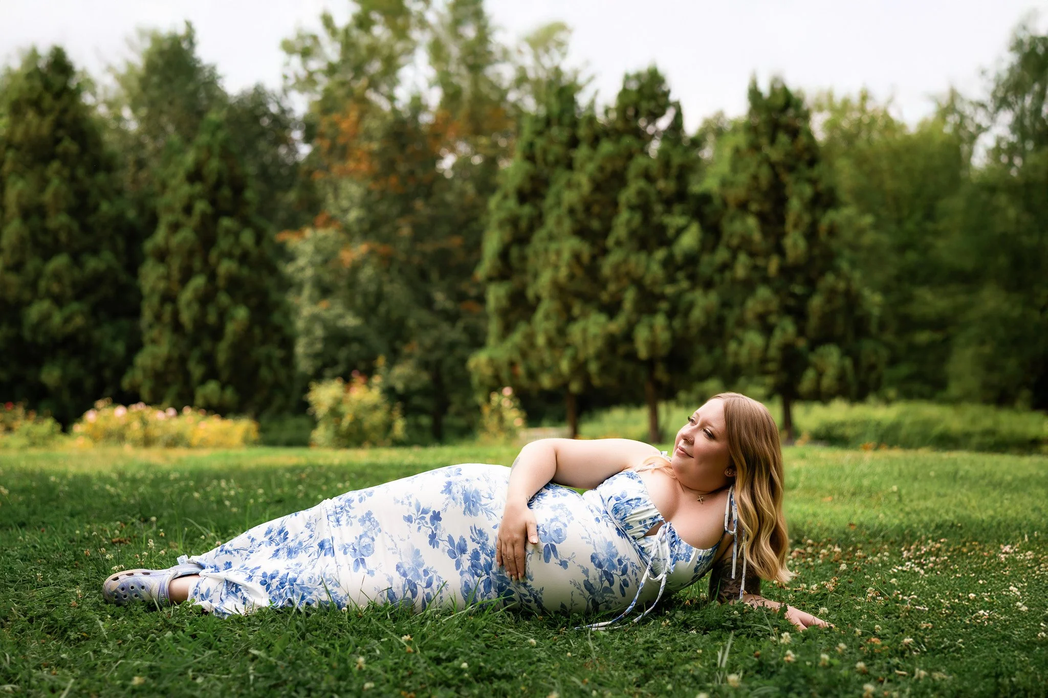 CyanBlue_DeepcutMaternity_24.jpg