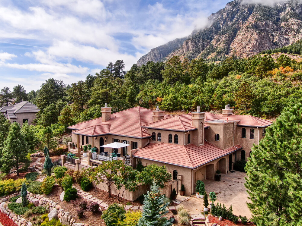Luxury Home - Broadmoor 