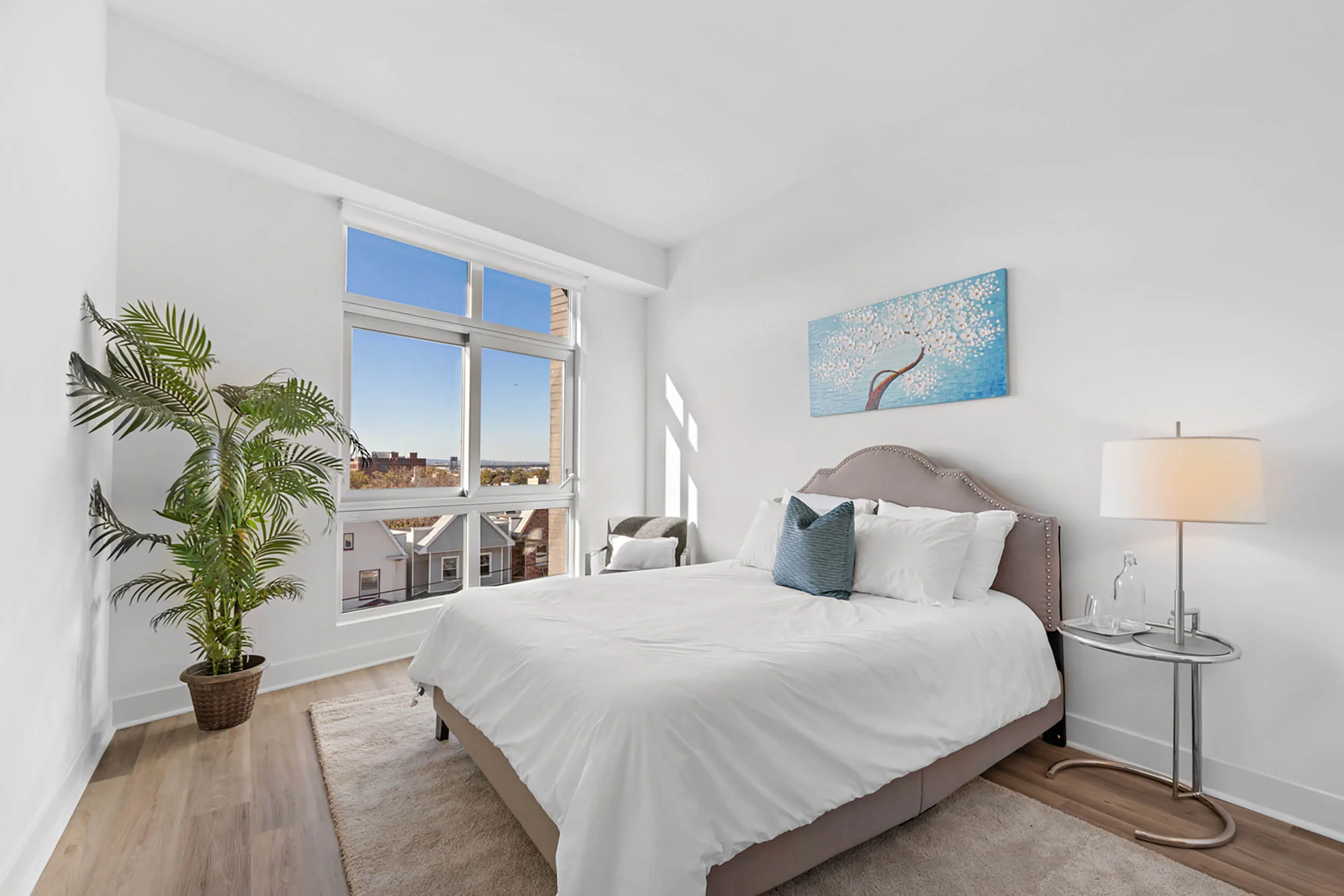 2 Full Sized Bedrooms