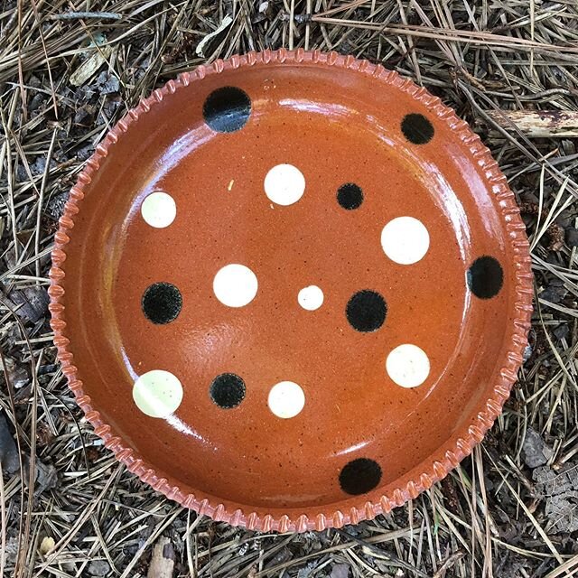 This sweet polka dot dish is from Greenfield Village, which, with the Henry Ford Museum, was listed on the National Register of Historic Places in 1969. This huge Dearborn, Michigan complex celebrates the cultural, scientific, and industrial highligh