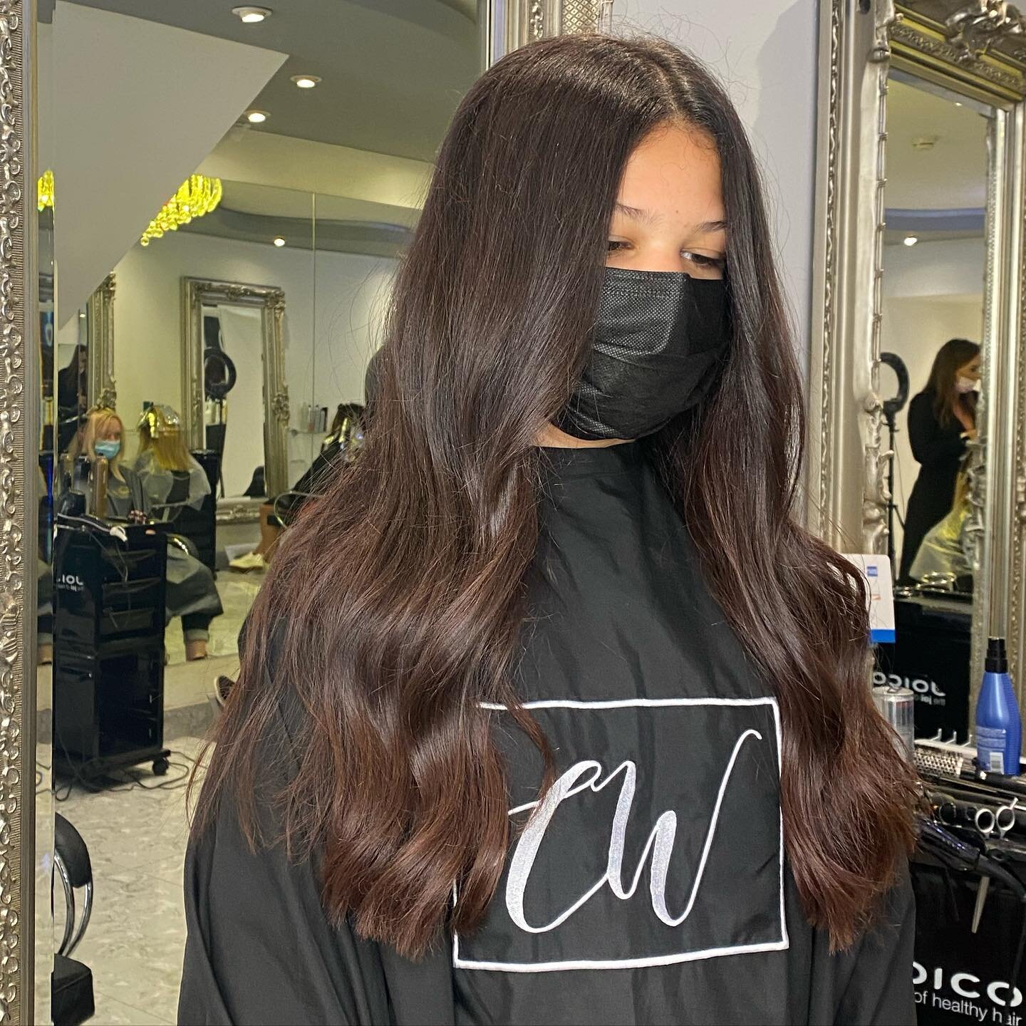 There's nothing like a fresh wash, cut &amp; blow-dry feeling 💆&zwj;♀️ What a treat! ⁠
⁠
​Make sure you pamper yourself post-lockdown .⁠
​Head to the link in our bio to book now ✨⁠
⁠
⁠
⁠
​⁠
#carmenwalkerhair #hairnorthampton #northamptonhair #hairtr