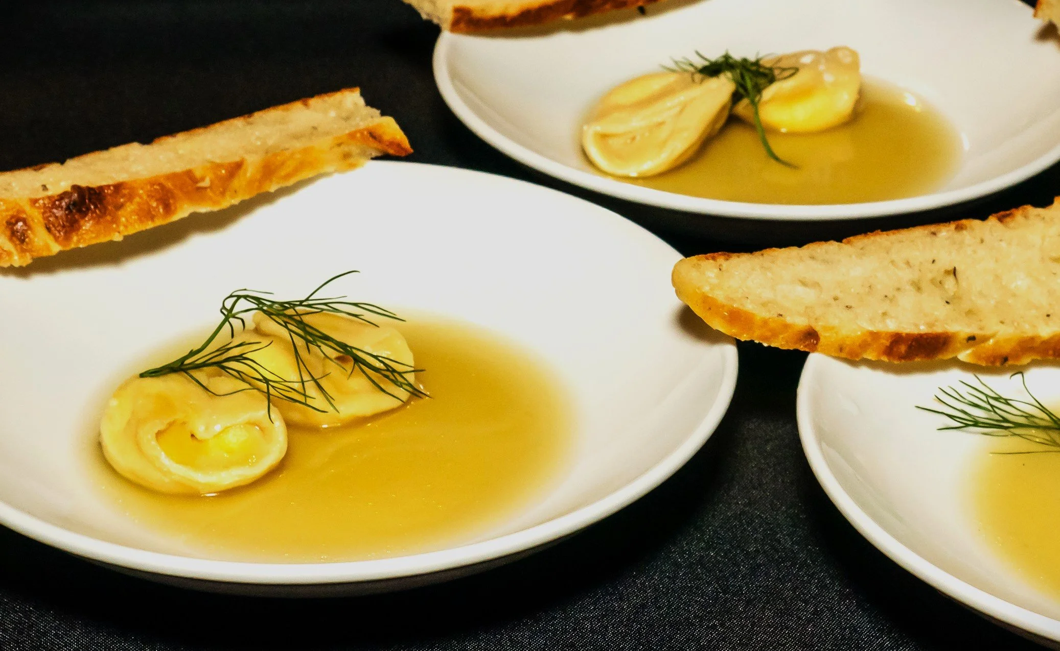 Tortellini in Brodo.jpg