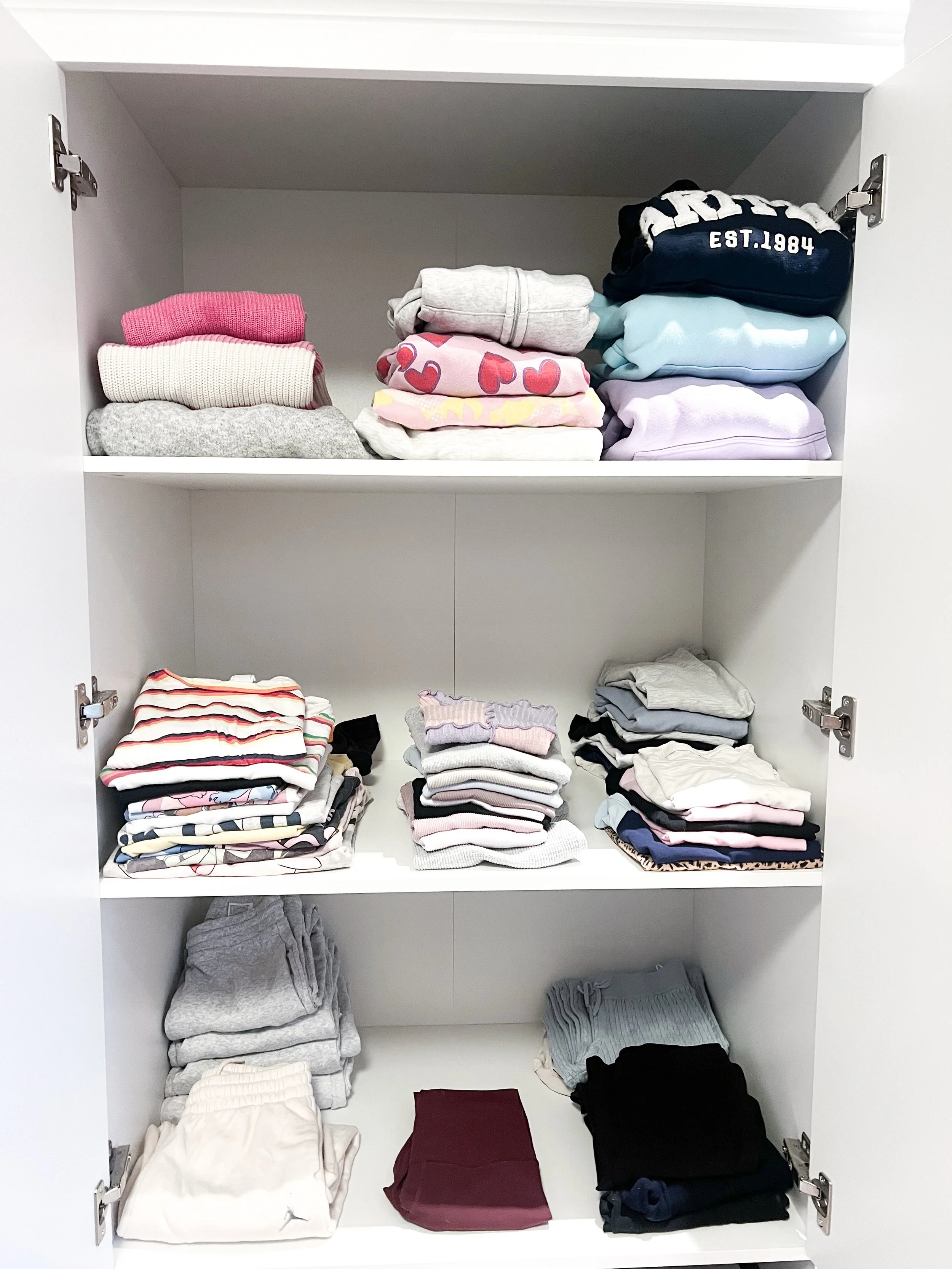 ✨ A closet your kids can actually KEEP organized? That&rsquo;s the goal.

This girls&rsquo; closet didn&rsquo;t need more space &mdash; it needed a better system. We edited what wasn&rsquo;t being worn, gave everything a clear home, and created simpl