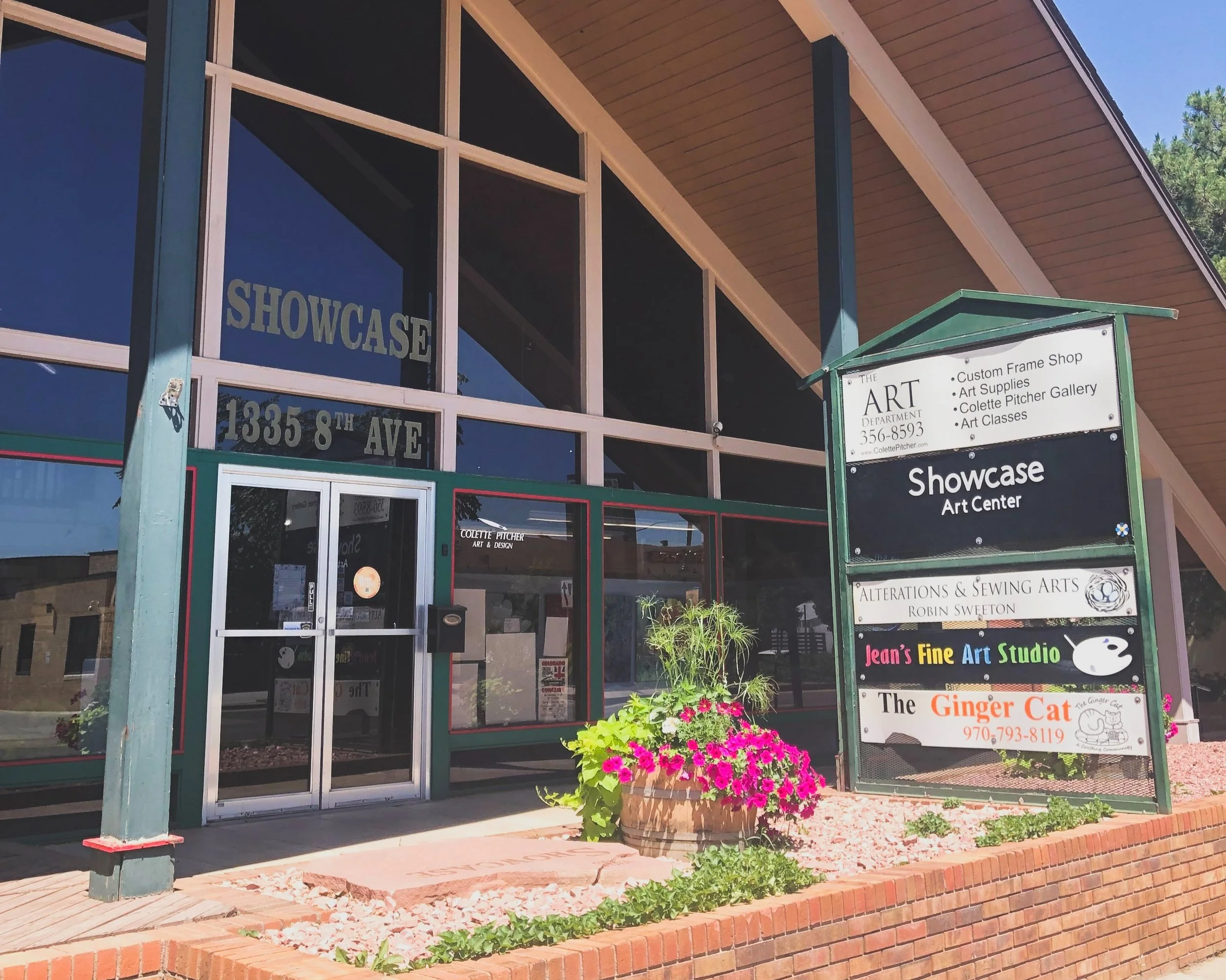 Local Business Spotlight: Showcase Art Center
