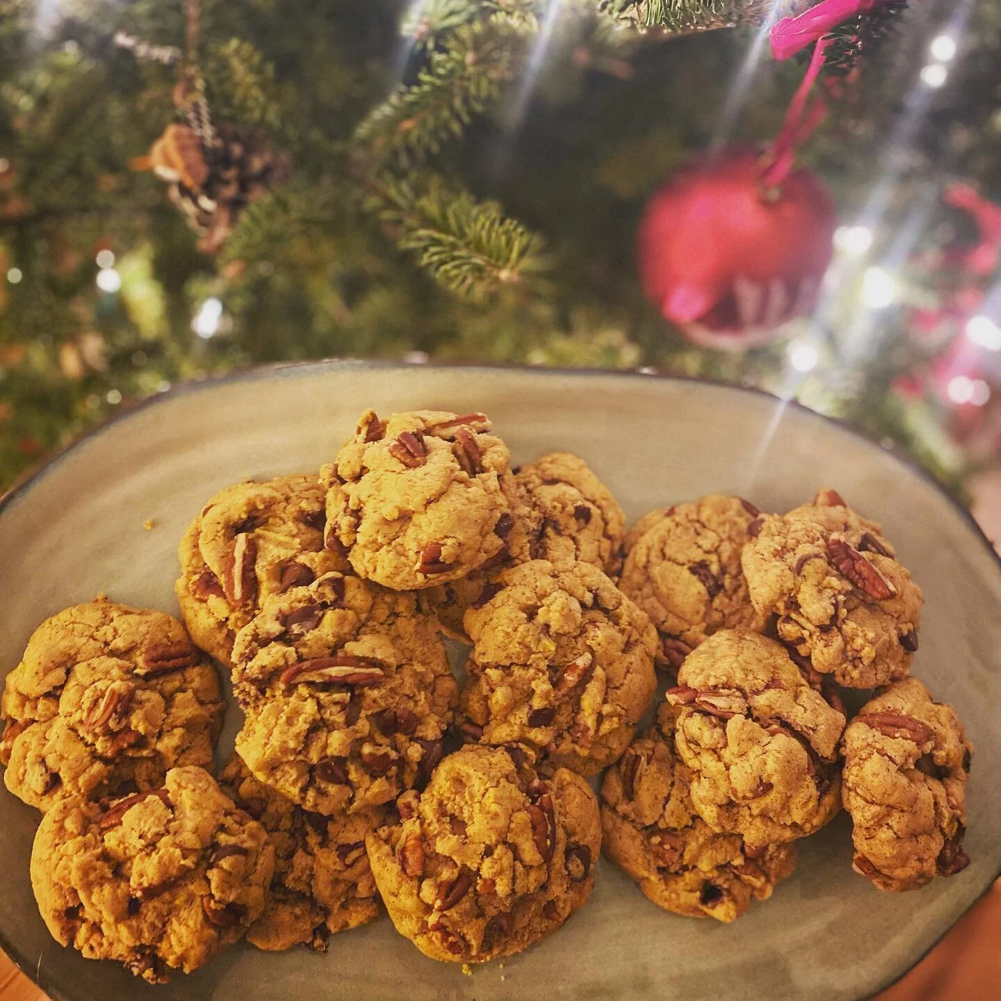 Browned butter chocolate chip pumpkin cookies are certainly divine. I love the texture of these, not cakey like the typical pumpkin cookie, but perfectly moist and chewy. #tistheseason #glutenfree #gfbaking #blueridgega #visitblueridgega #blueridgewe