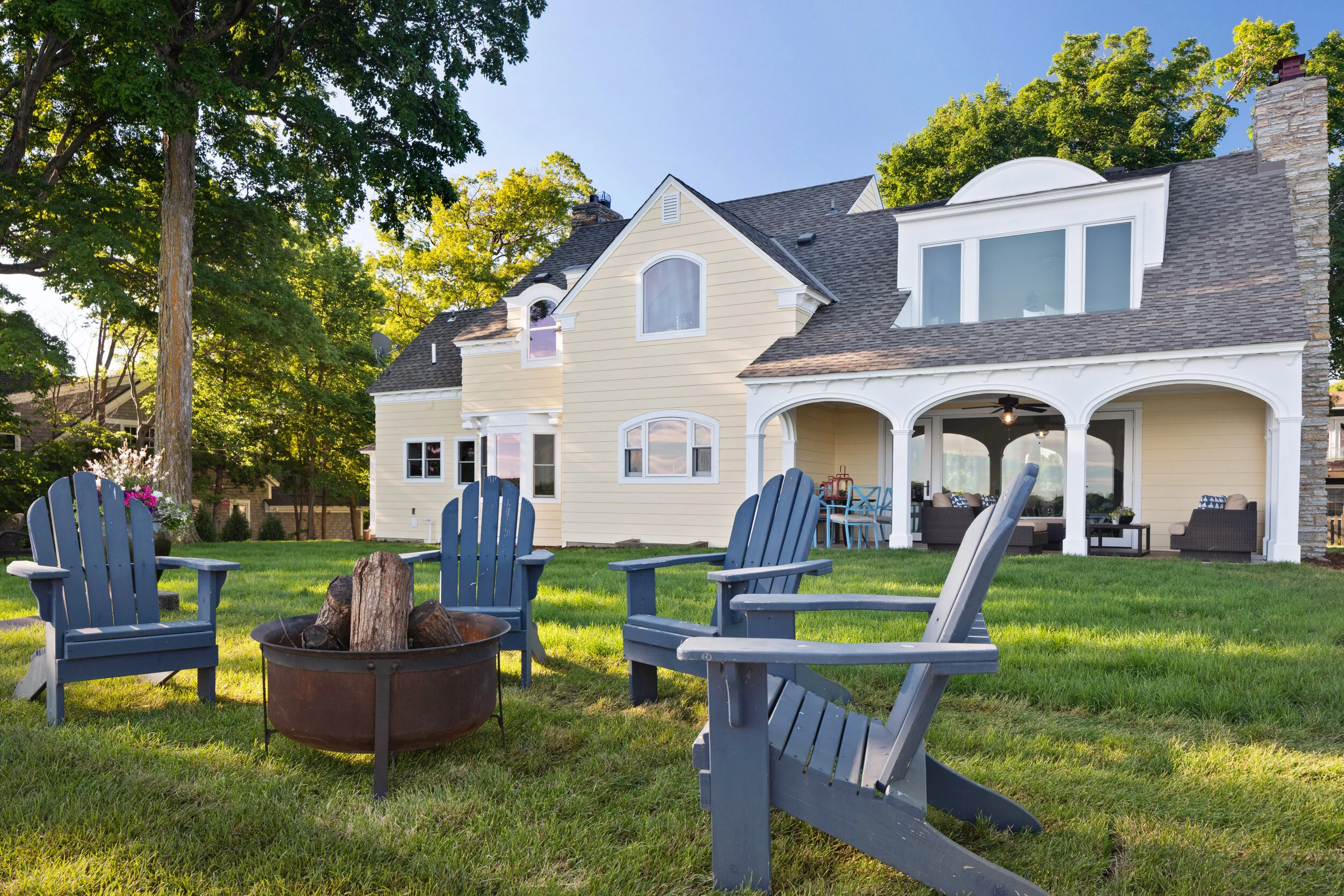 A Peek Inside Schrader &amp; Companies' 2019 Artisan Home