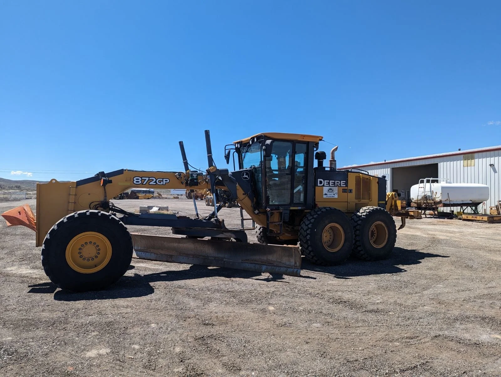 For Rent: 872 GP Blade (grader with ripper)