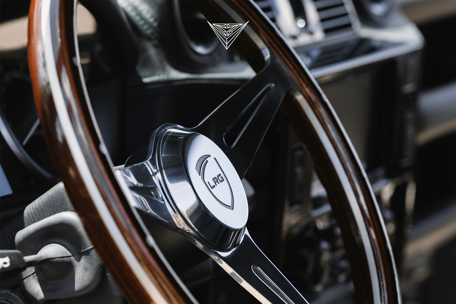 Defender inter Homepage SlidesSM.png