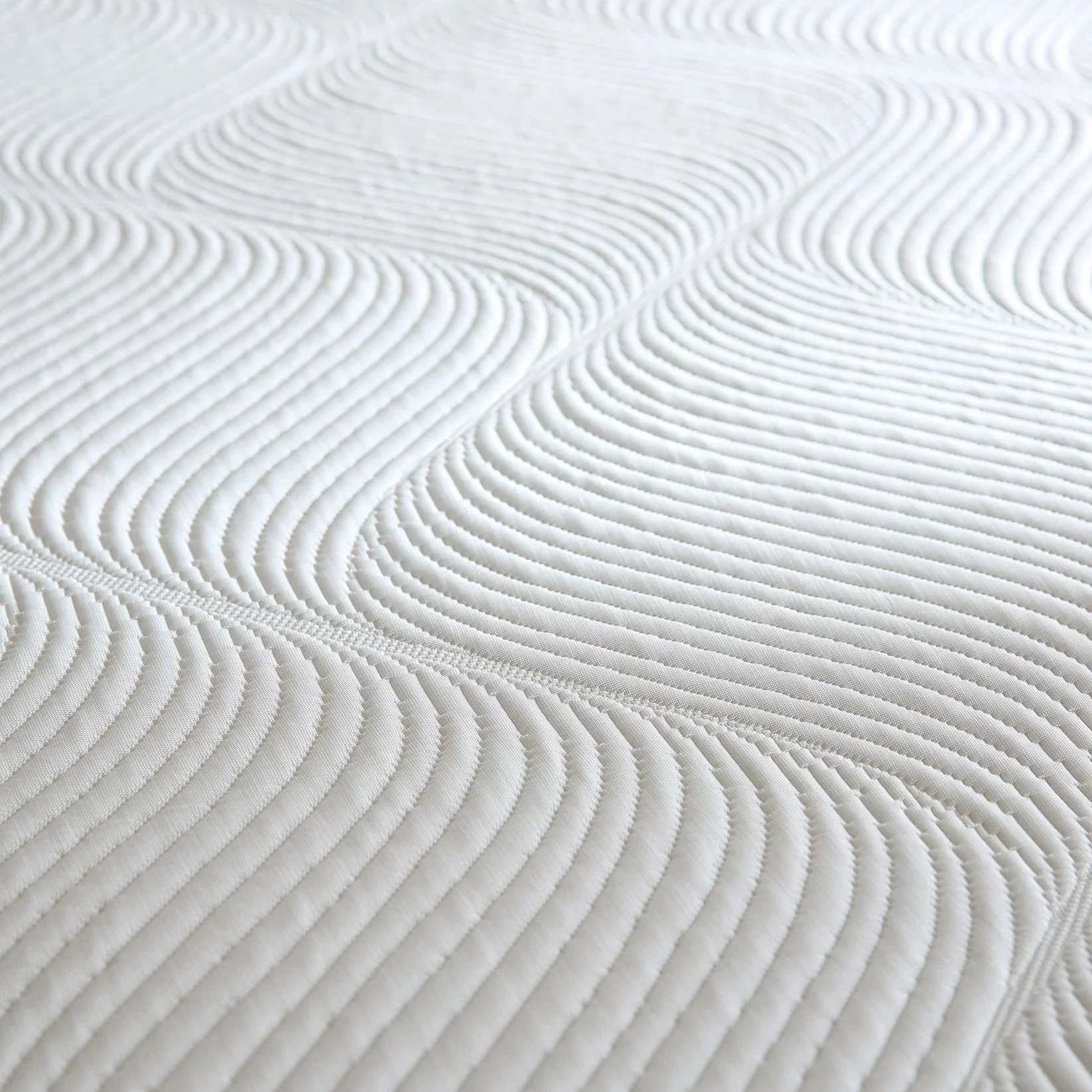 Ultra-Cooling_Mattress_Protector_8-ezgif.com-webp-to-jpg-converter.jpg