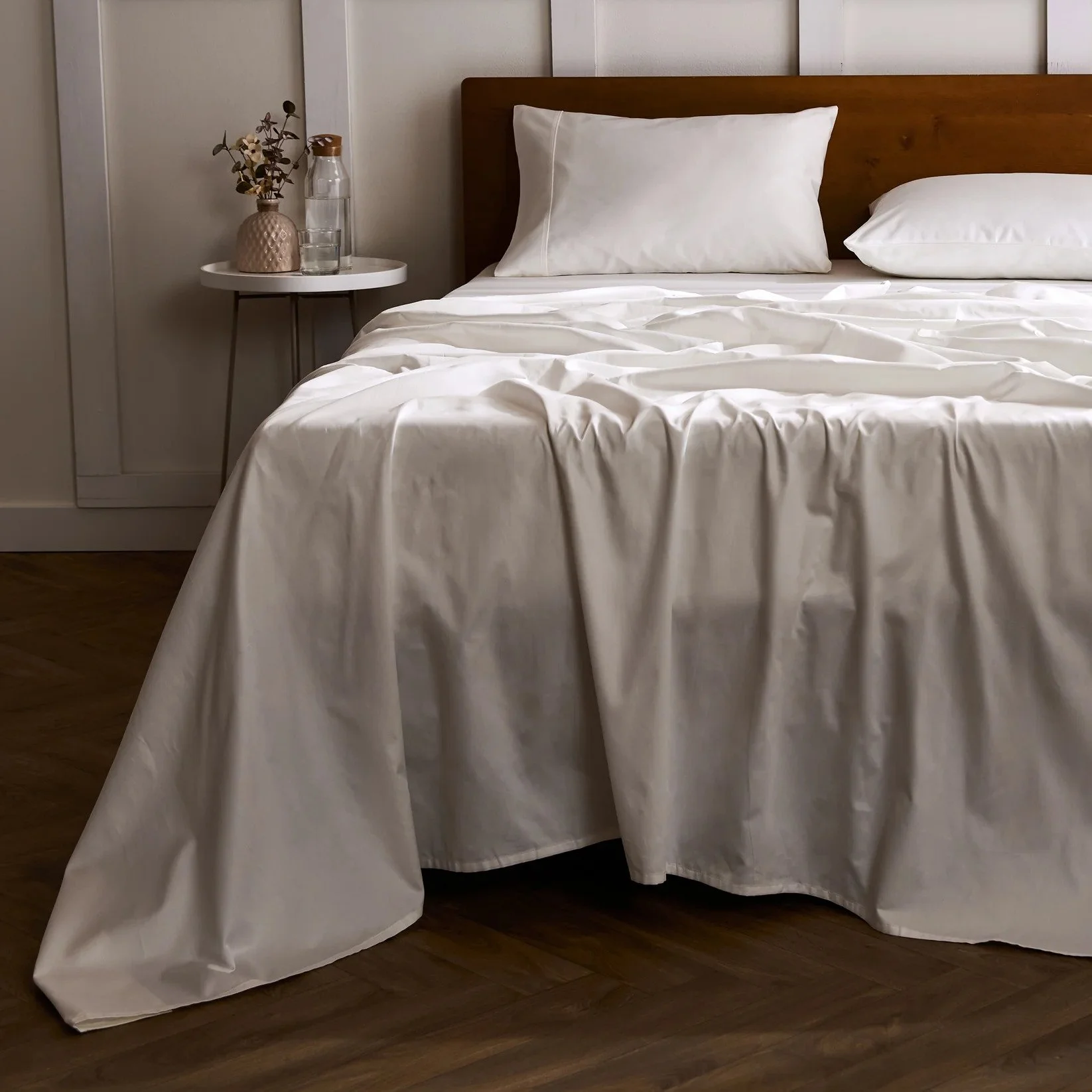 400TCCottonSheetSet_4pc_White_Front_1-ezgif.com-webp-to-jpg-converter.jpg