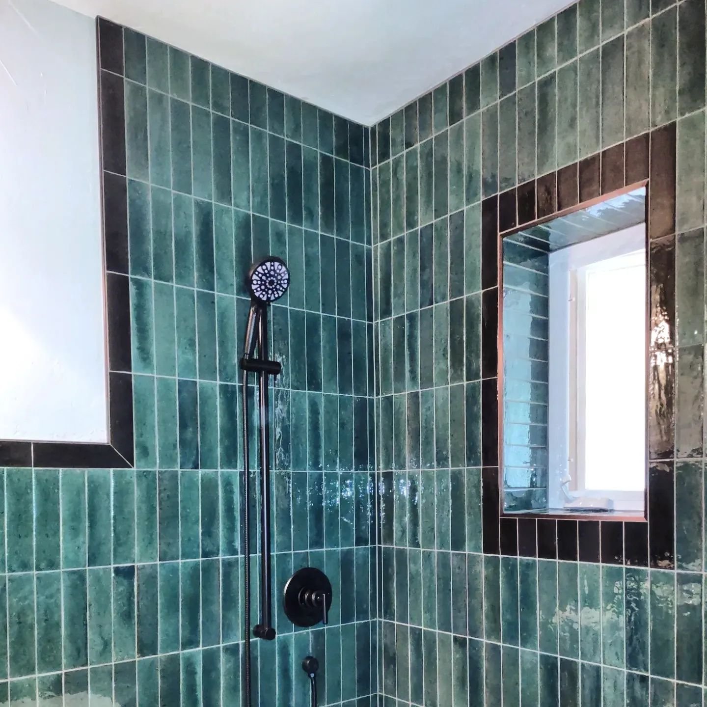 Great bold color choices made on this set.

Loved everything about this last project from the material selection, to the awesome friends/clients we got to install this for, also great company of the cats/dogs on site😁

This shower stall will mainly 