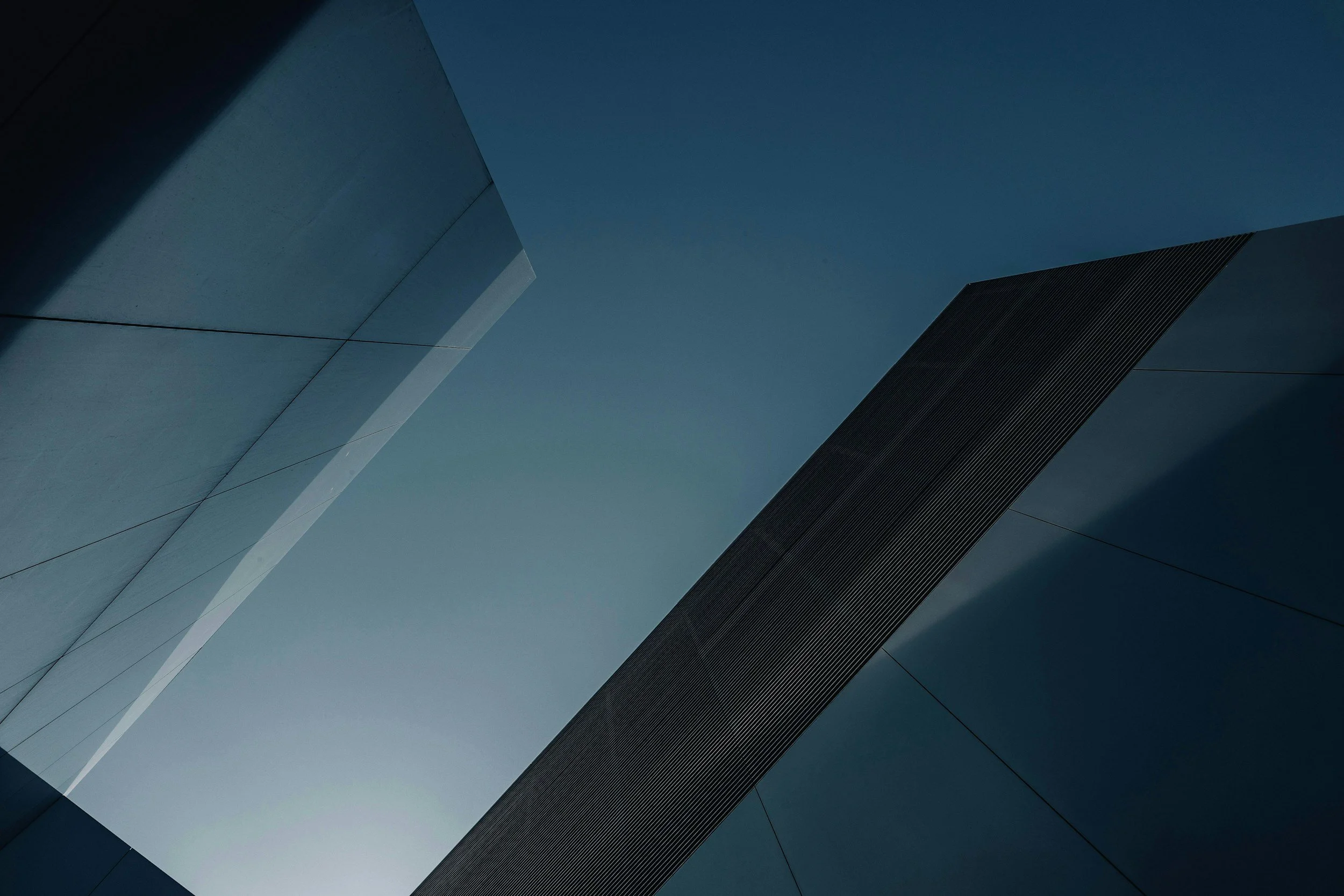 unsplash-image-HkyWIigb5bg.jpg