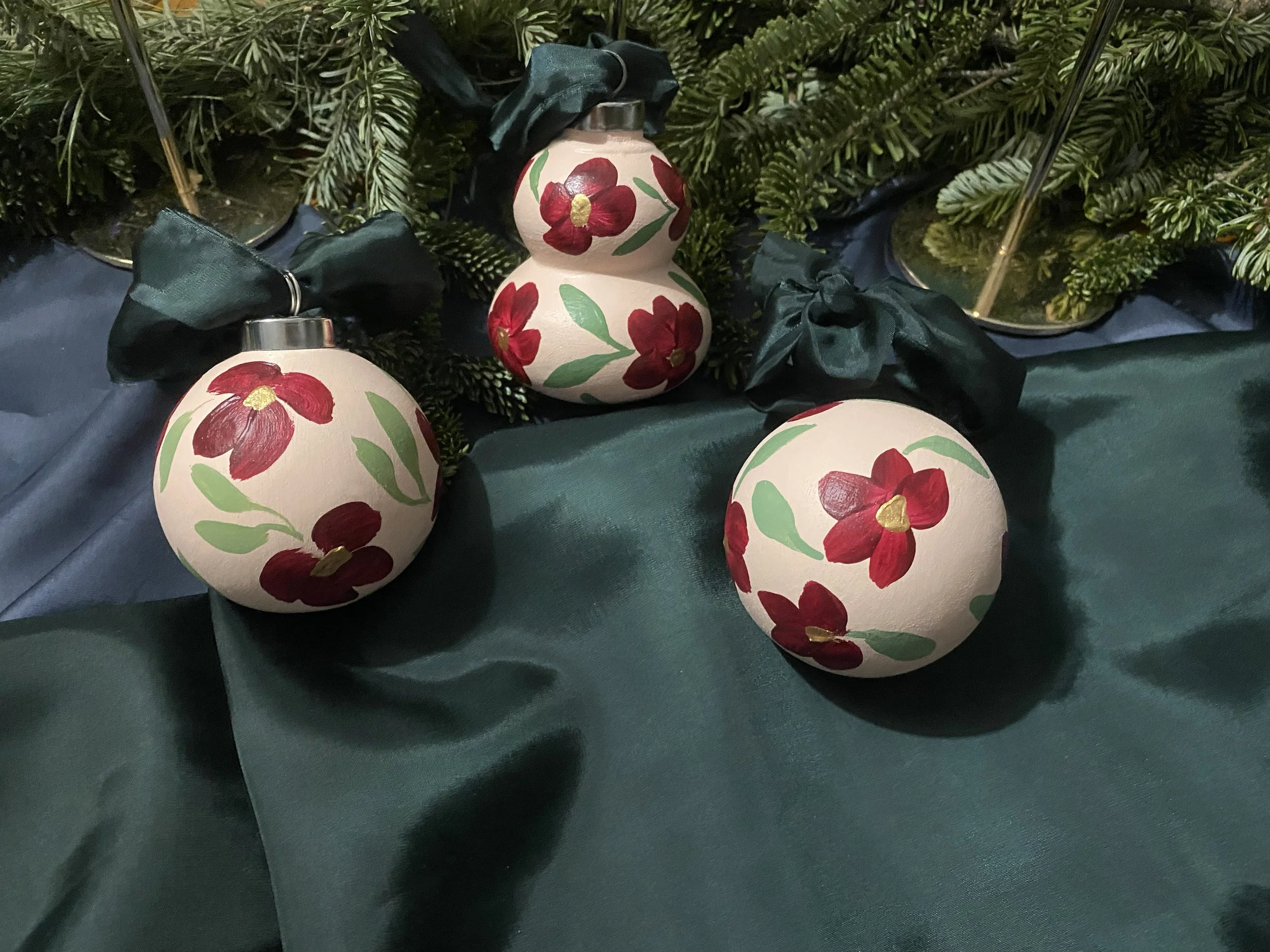Pink_Berry_Ornaments.jpg