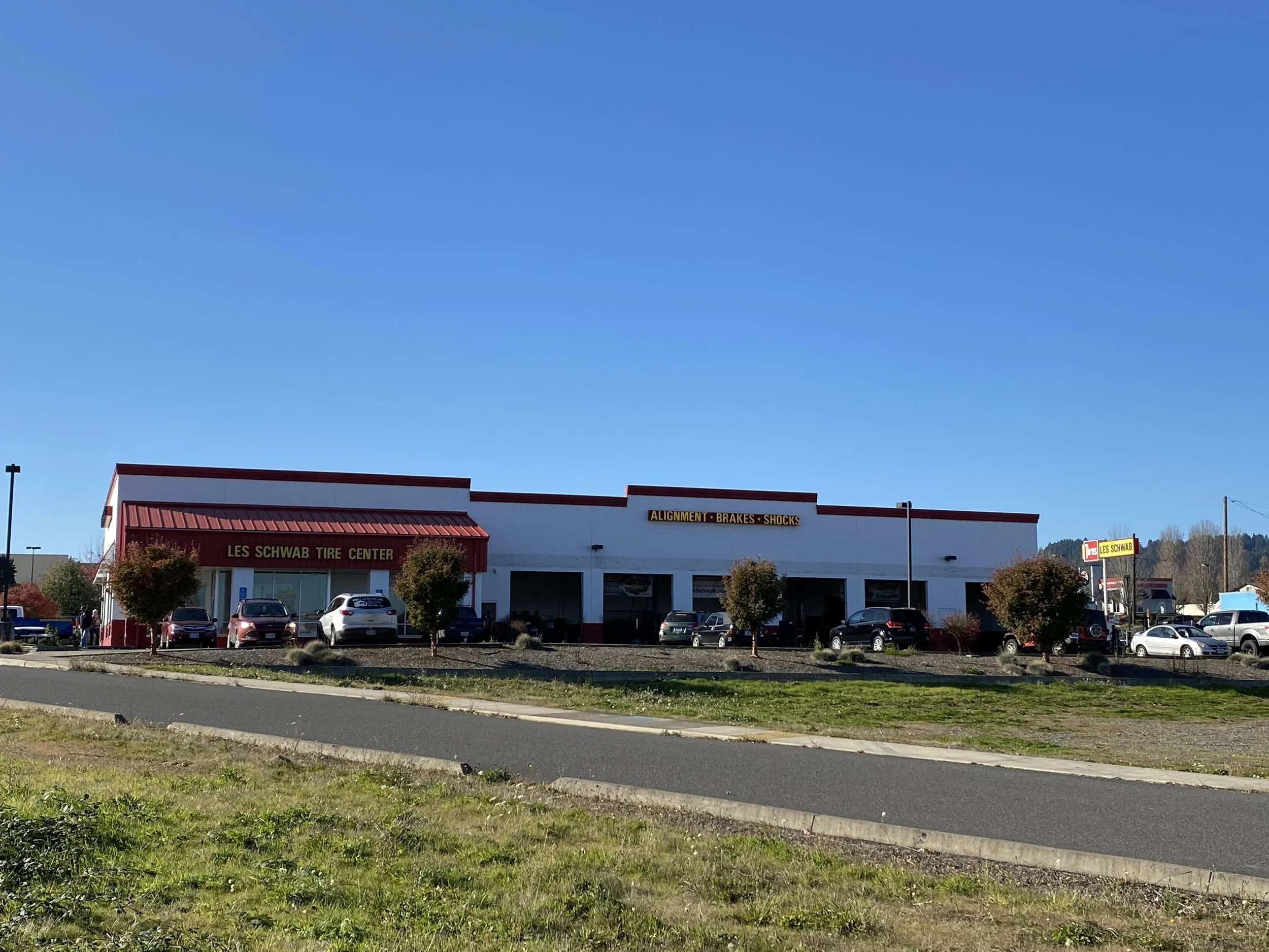 Les Schwab - Scappoose