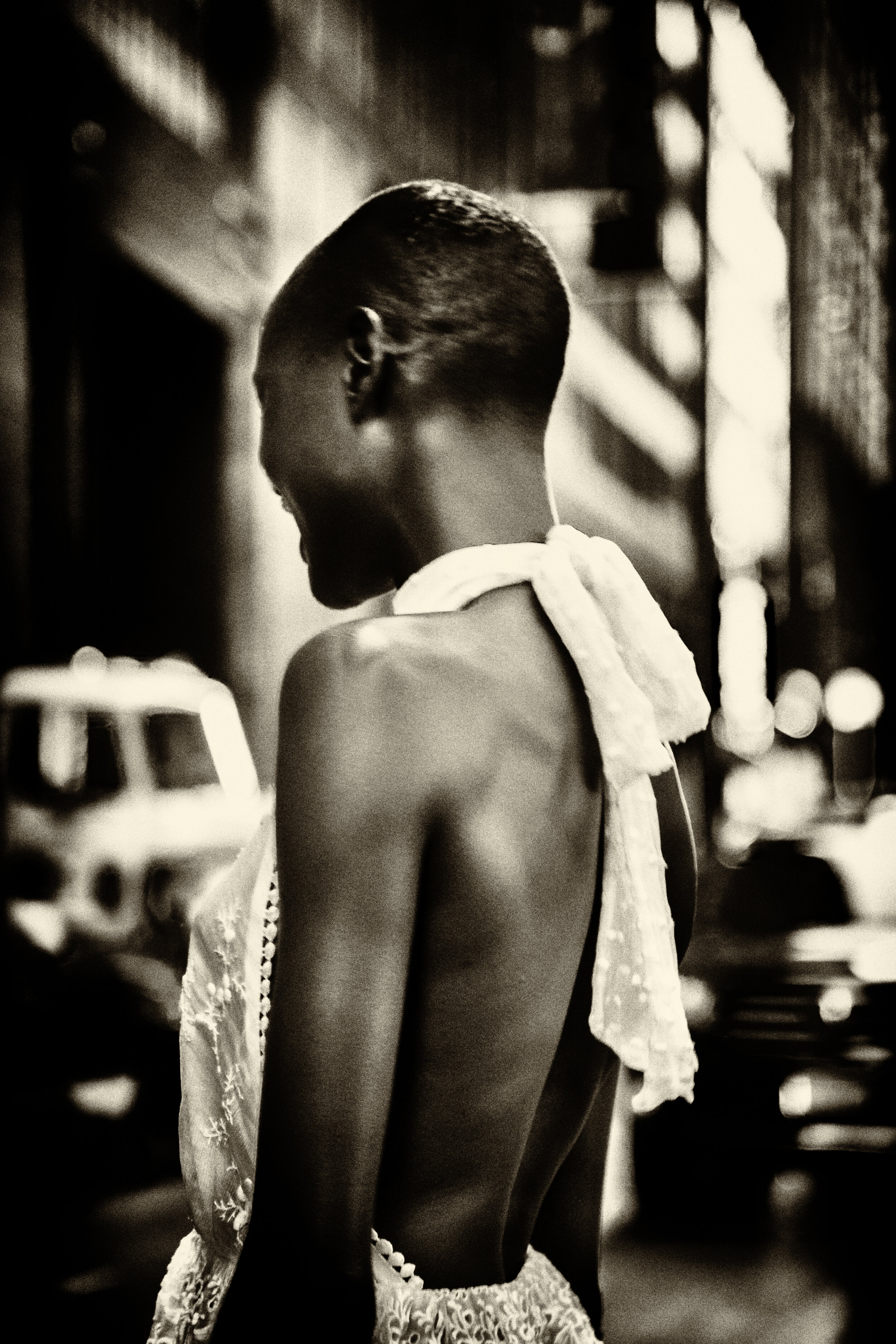 AJAKDENGmarcjacobsS16sepia.jpg