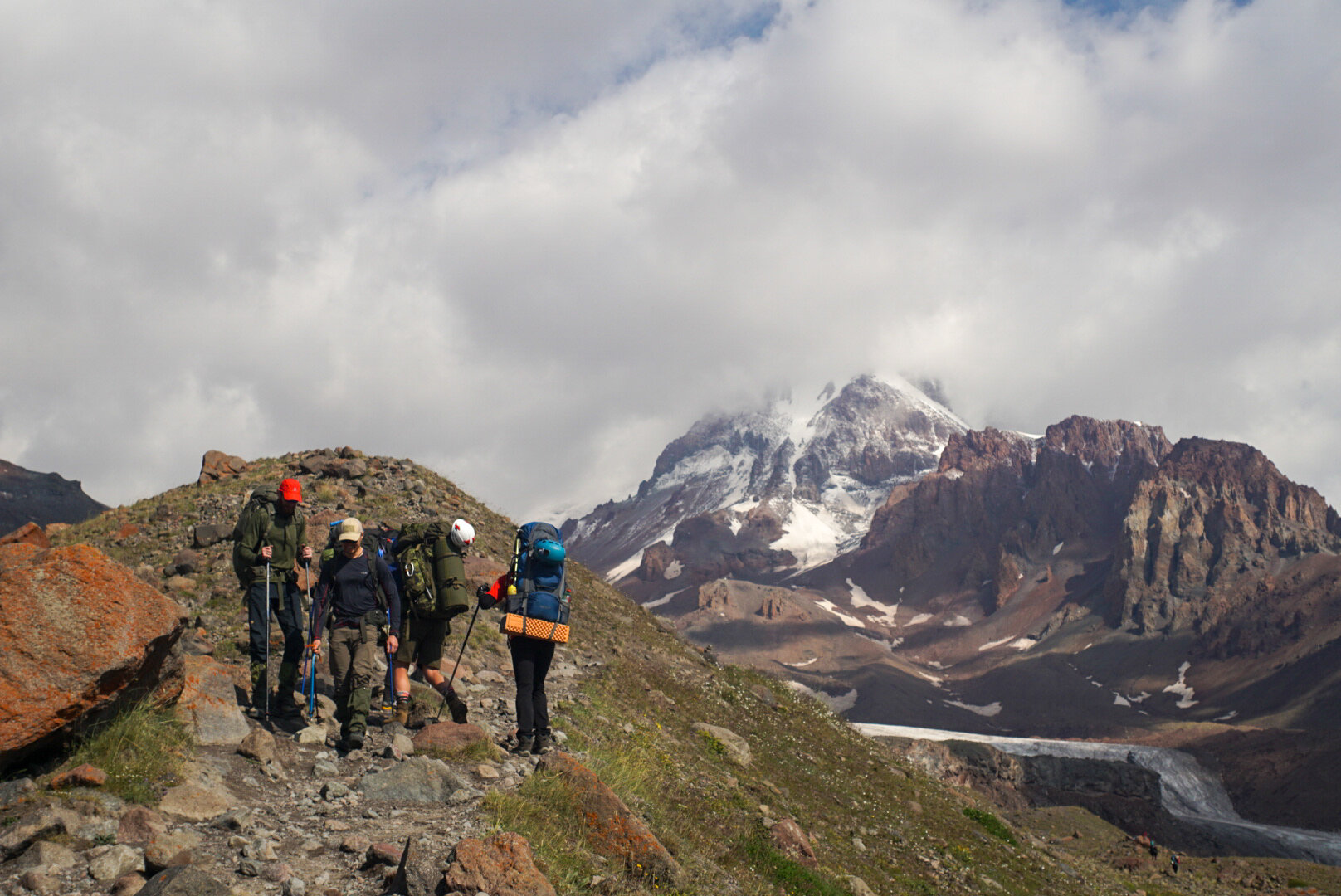 Kazbek 2019