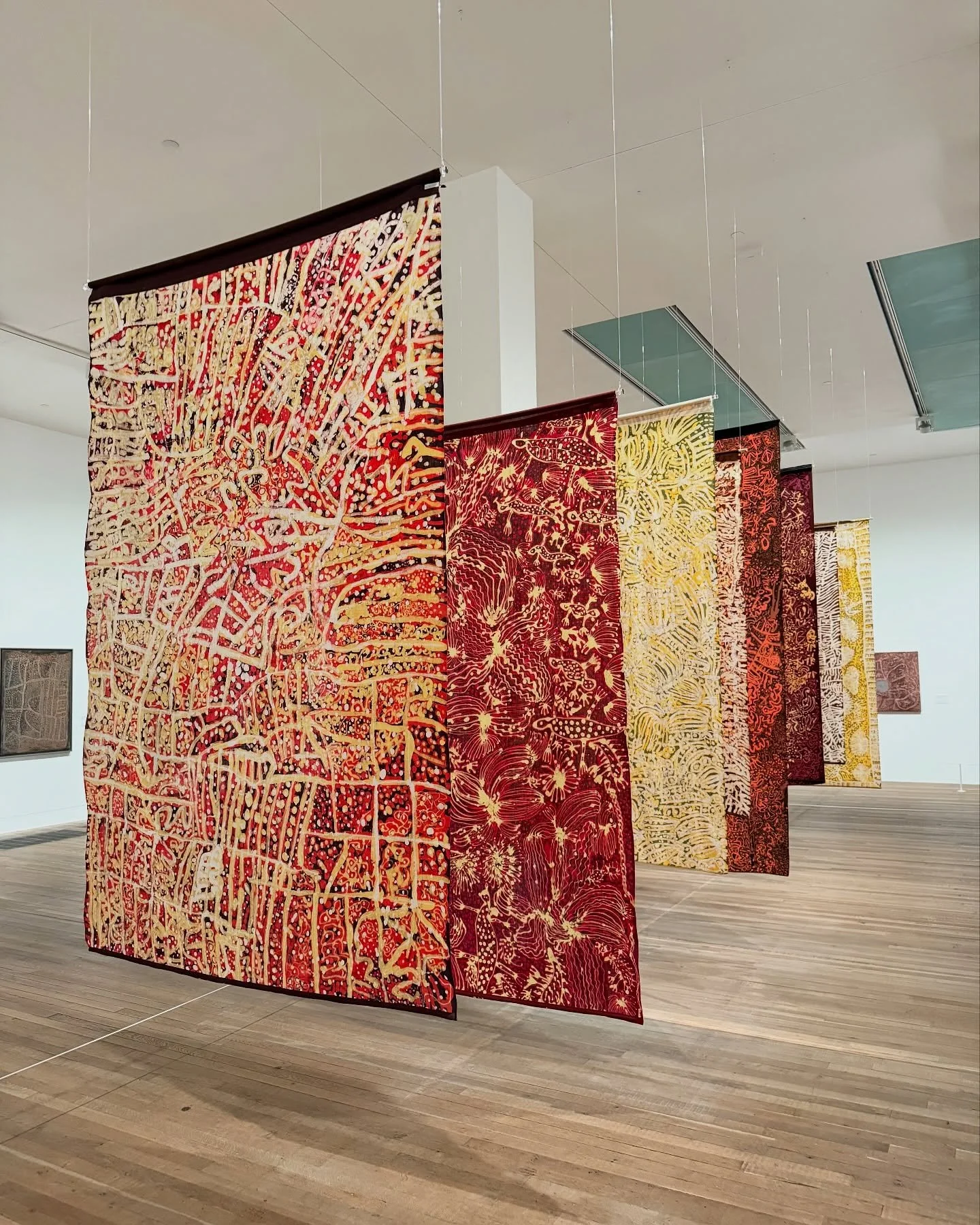 January art diary:

1) caught Emily Kam Kngwarry at Tate Modern.
2) another trip to Turner Constable. 
3) obsessed with this Lee Miller
4) Caroline Walker Mothering @pallanthousegallery. Took my mum she loved it too.
5) William Nicholson paints lustr