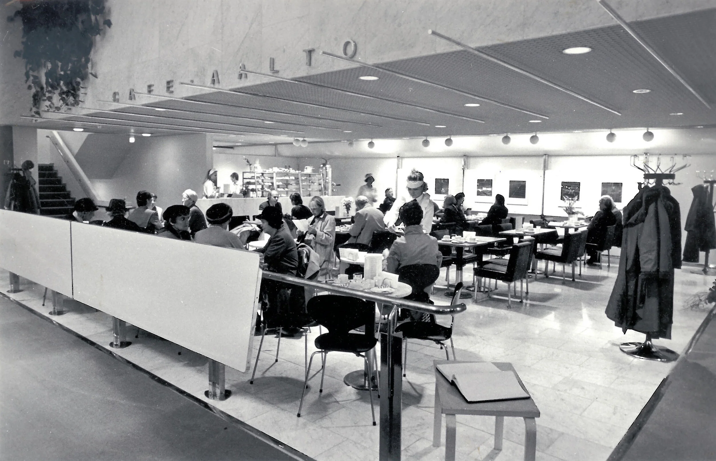 1986 Cafe Aalto.jpg