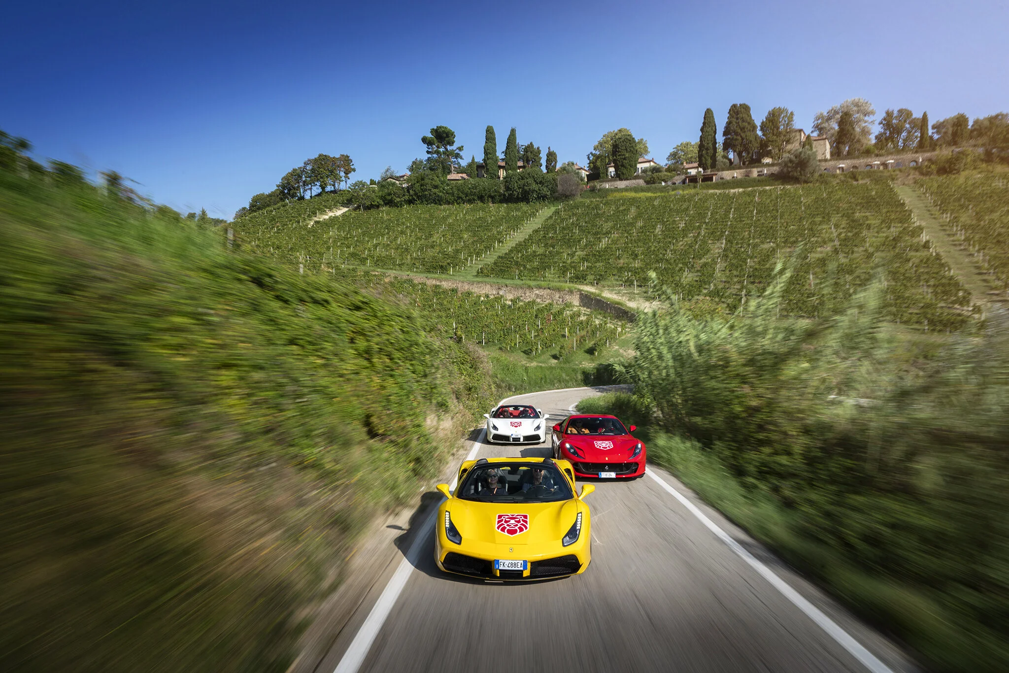 gran_turismo_italia_toscana_ferrari_james_holm.jpg