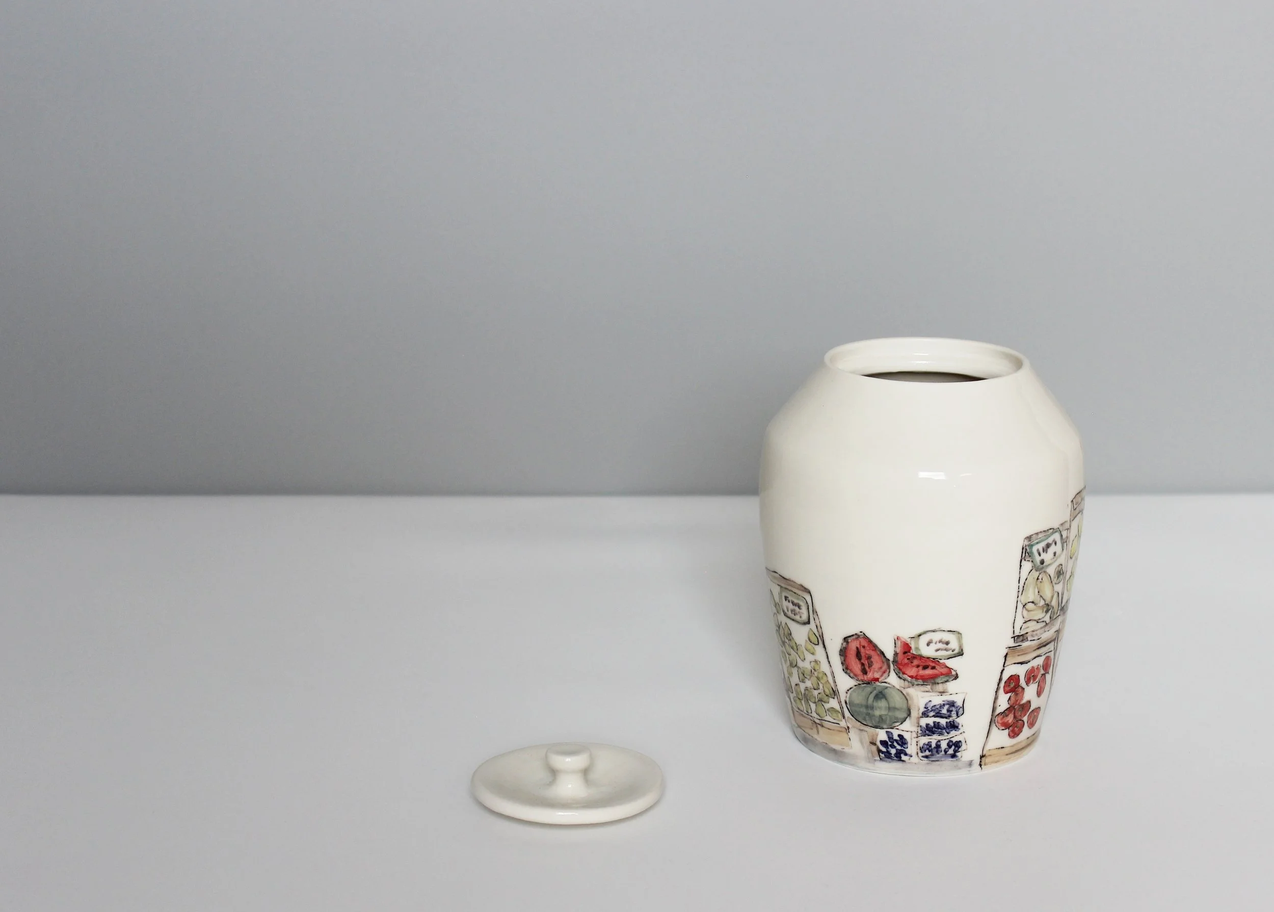 medium jar and lid.jpg