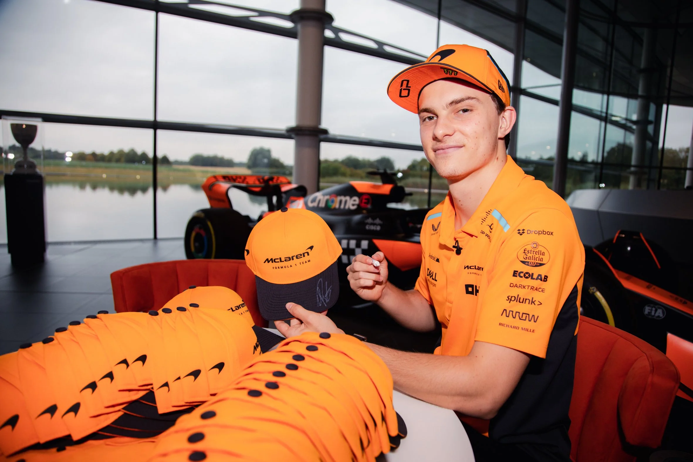 Estrella Galicia 0.0/McLaren
