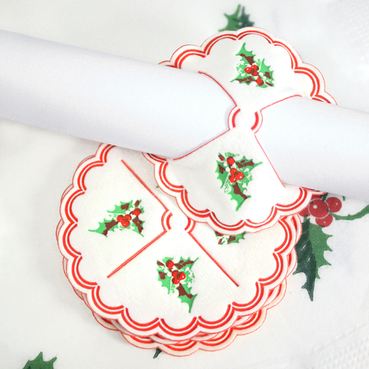 Holly print vintage Christmas paper napkin and cutlery rings