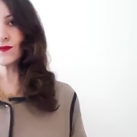 Happy weekend! 

I will be taking proper photos of this cosy coat over the weekend. Until they're ready, here's a clip from my good hair day  from when the I shot a little video of it 📽 

#videostill #1970scoat #goodhairday #fauxsheepskin #vintageha