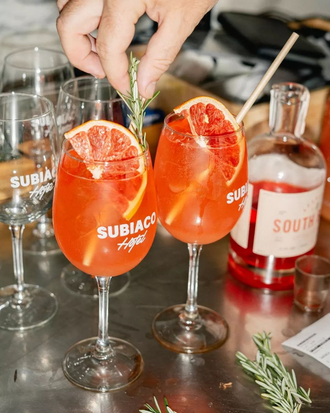 ✹ Saturdays are for sipping on Spritzes&nbsp;✹

Sit back and enjoy 2 hours of cocktails and all your brunch favourites!

For bookings follow the link in our bio.