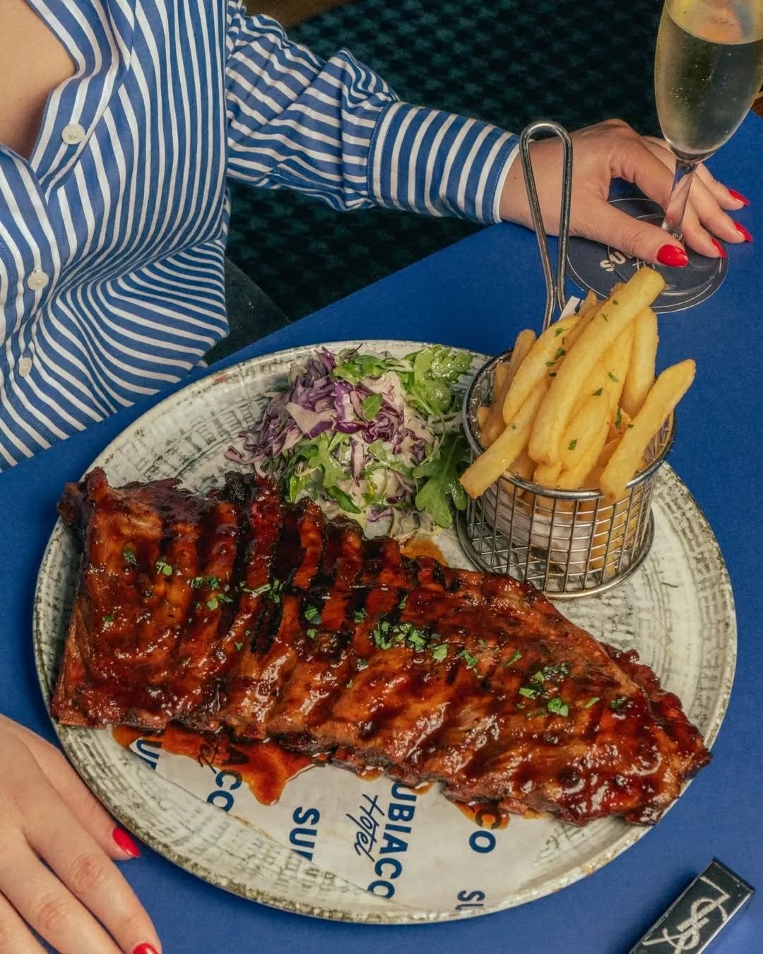 Every Thursday you can get a full rack of juicy ribs with chips and salad at the Subi for only $26&nbsp;✹

To check out all of our daily specials head to the link in our bio.
