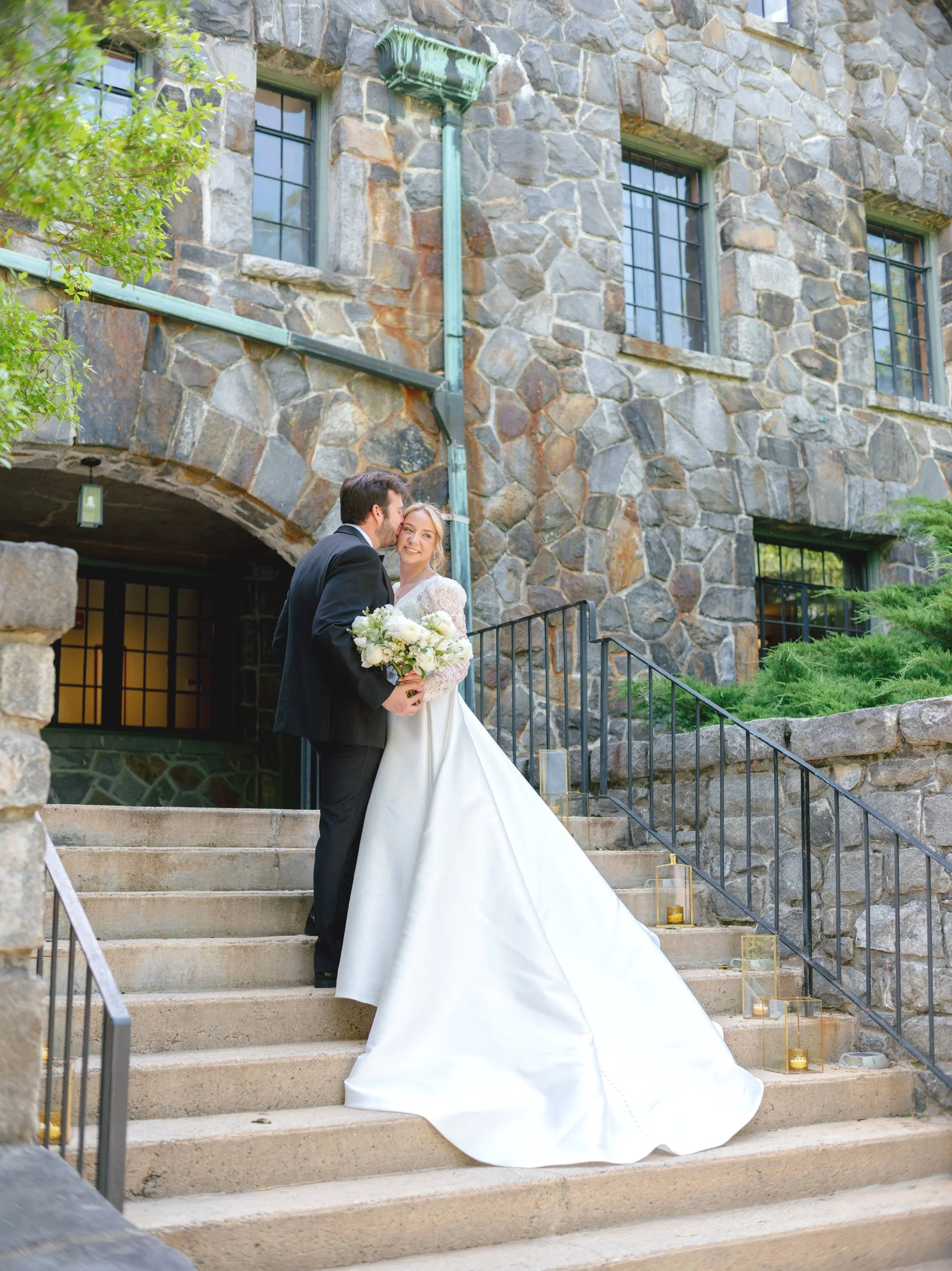 hannah-bobby-homewood-wedding-photographer-12.jpg